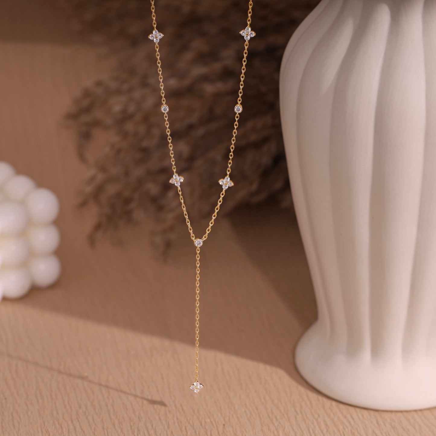 HLJEO Long Necklaces For Women, Dainty Gold Necklace 14K Gold Plated Long Clover Lariat Necklace Simple Gold Necklaces for Women Trendy Statement Prom Drop Necklace Summer Body Chain Prom Jewelry