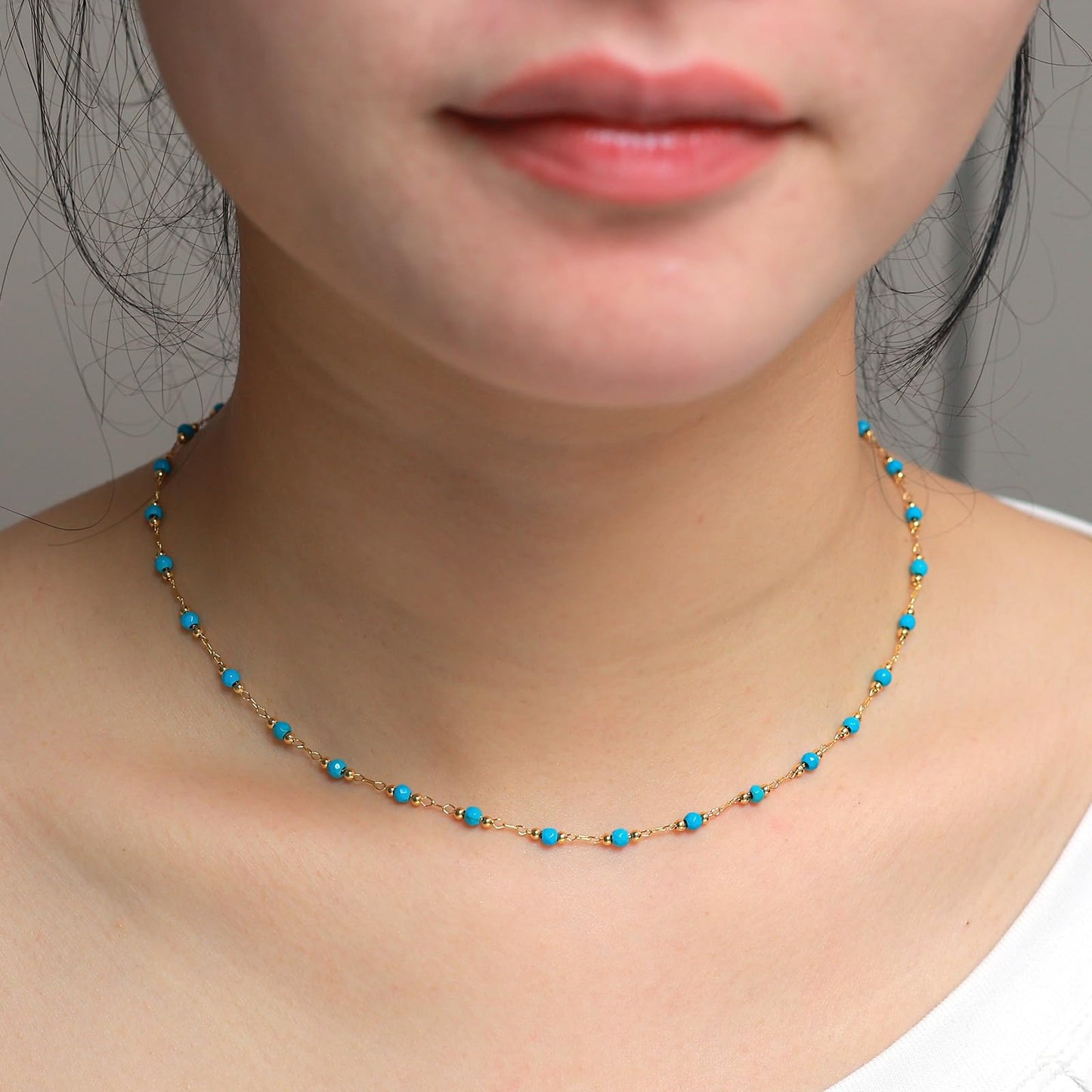 MAIKERDER Dainty Turquoise Necklace for Women, 14K Gold Plated Dainty Turquoise Beaded Necklaces Handmade Minimalist Beach Summer Small Boho Bead Choker Necklaces for Women Bohemian Western Jewelry