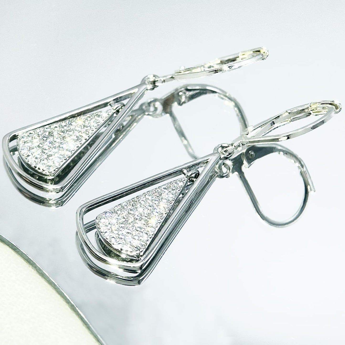 Hypoallergenic Silver Leverback Earrings for Women, Sparkly Teardrop Dangle Earrings, Lightweight, Tarnish-Resistant, Nickel-Free, Perfect for Work, Parties & Gifts