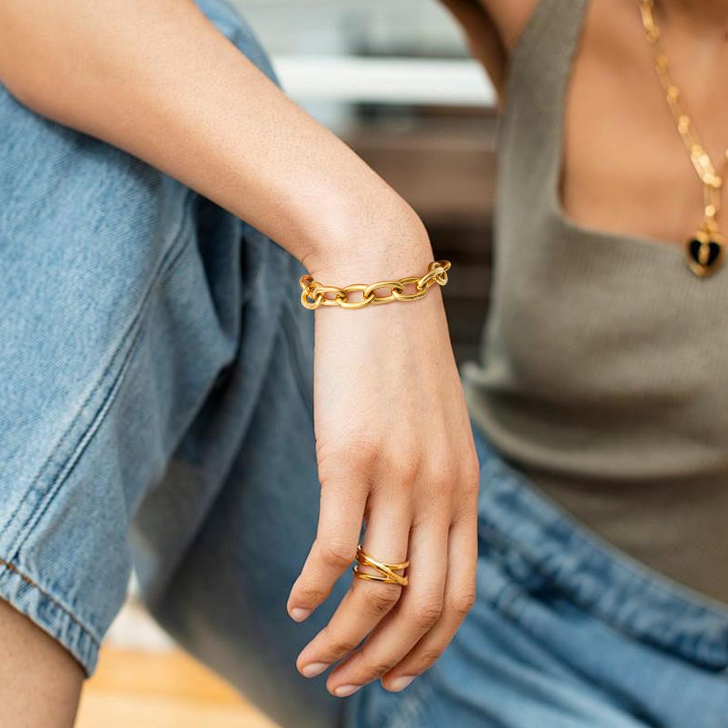 Chunky Gold Bracelets for Women - 18K Gold Plated Cuban Link Bracelet, Stainless Steel Non-tarnish Personality Thick Chain Trendy Jewelry Gifts, Christmas Valentines Prom Party Birthday Gift
