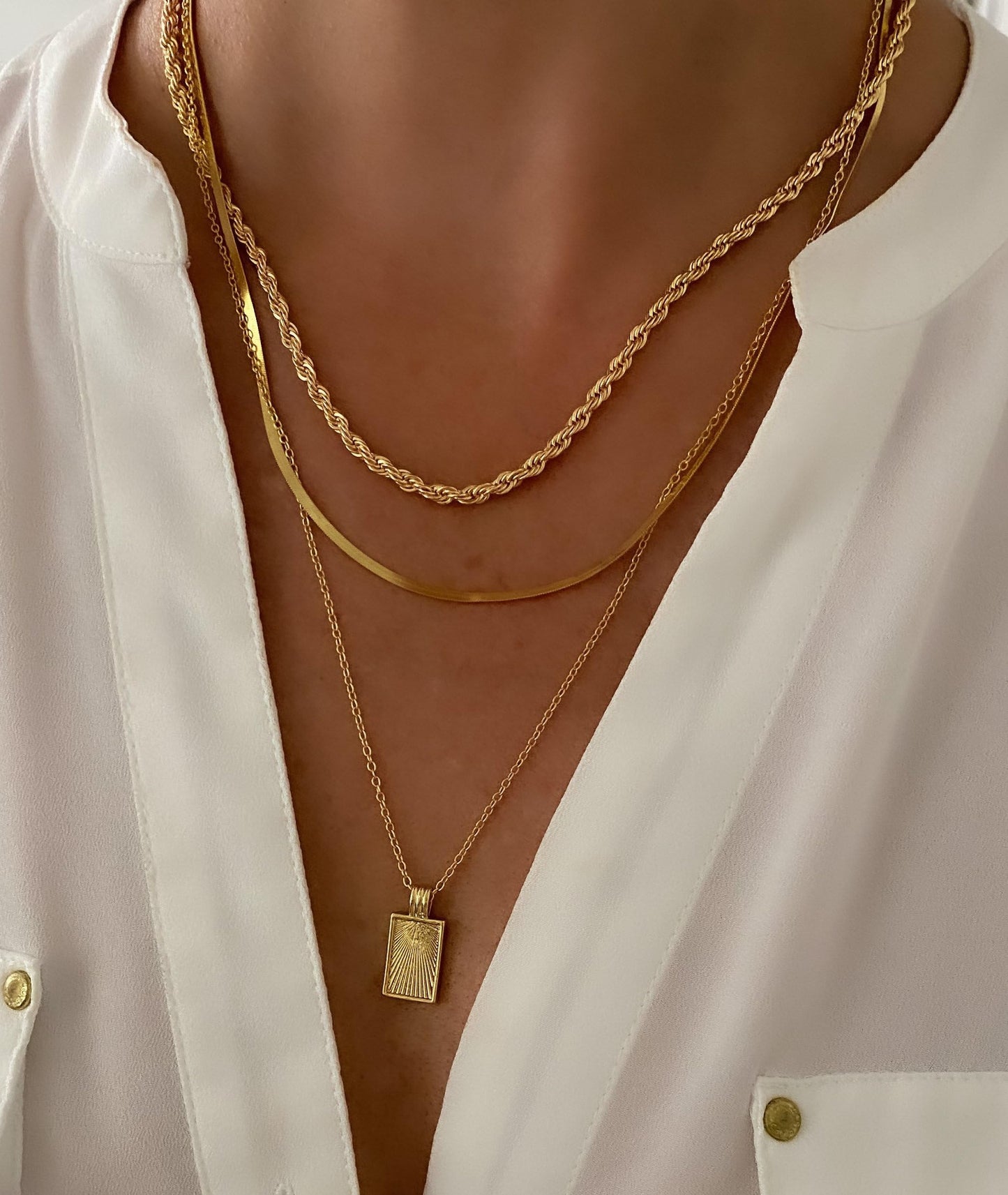 MFRYK Gold Necklaces Stack For Women,14K Gold Plated Simple Layered Choker Necklaces,Stackable Multilayer Gold Small Square Pendant Box Paperclip Chain Layered Necklaces Set Jewelry Gift for Women