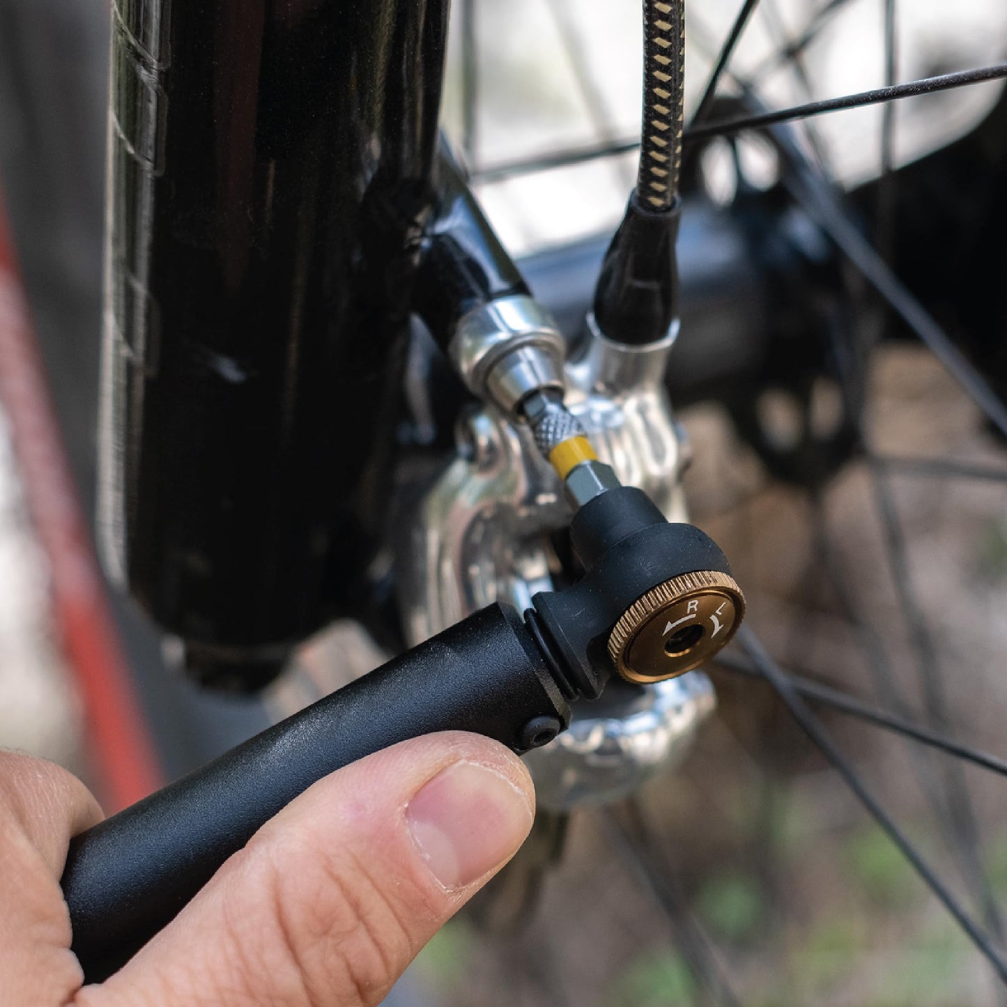 Topeak Torq Stick 4–20 Nm Torque Wrench – Adjustable Preset Torque Tool with Reversible Ratchet, 9 Long Bits (3–10 mm Allen & T20/T25/T30 Torx), +/- 4% Accuracy for Bike Maintenance & Repair