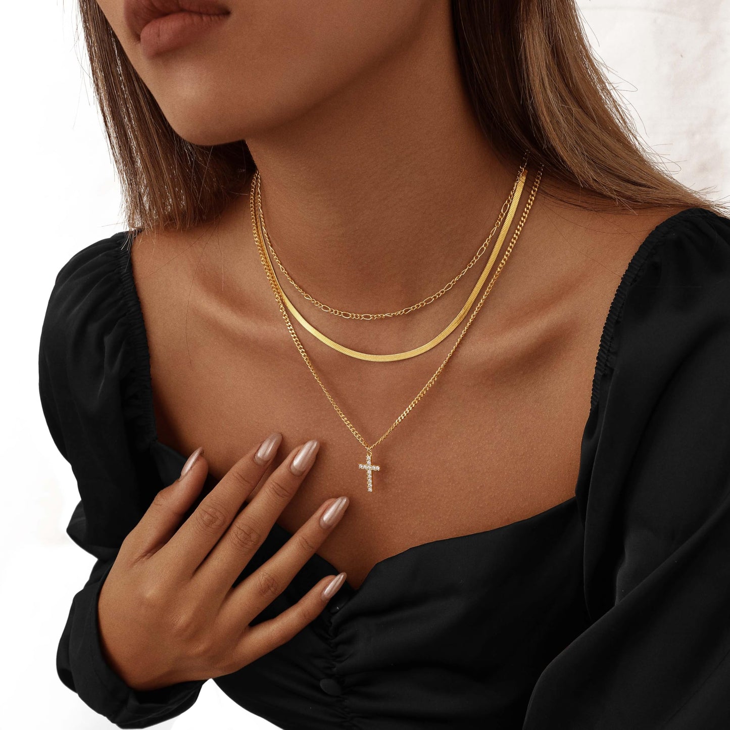 Nancomy Layered Gold Cross Necklaces for Women, Stack Stackable 14K Gold Plated Cubic Zirconia Pendant Necklace Set Dainty Choker Layering Necklaces for Women Faith Jewelry Religious Gifts