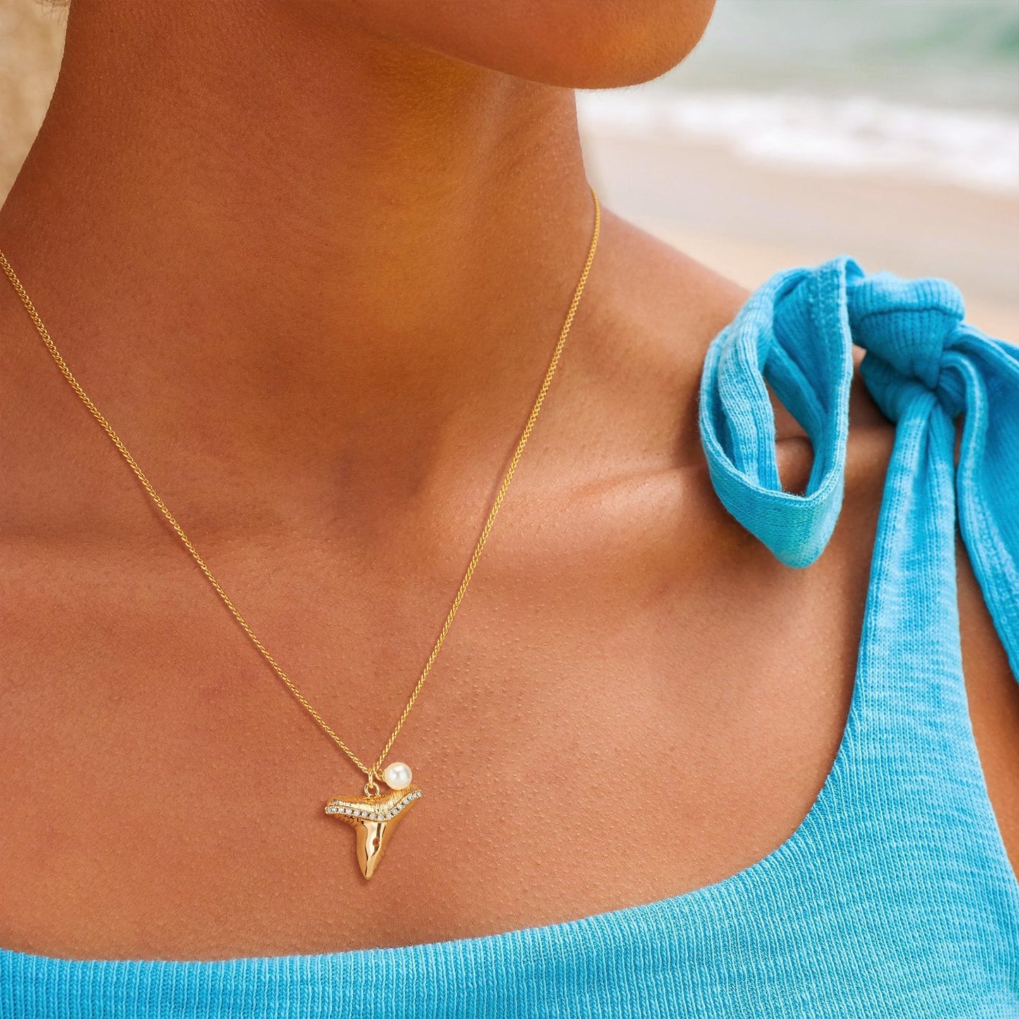 MEVECCO Dainty Gold Shark Teeth Pendent Necklace for Women 18K Gold Plated Cubic Zircon Chain Necklace Boho Handmade Ocean jewelry