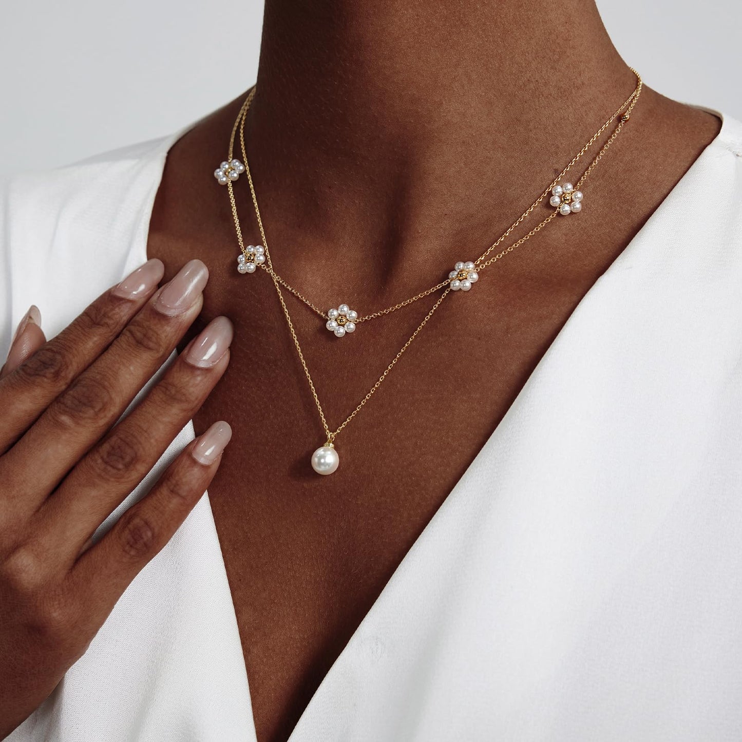Luxval Layered Gold Pearl Necklaces Dainty Layered Simple Pearls Choker Chain Cute Daisy Pearl Choker Necklace Set Flower Necklaces for Women Trendy Wedding Jewelry Gifts