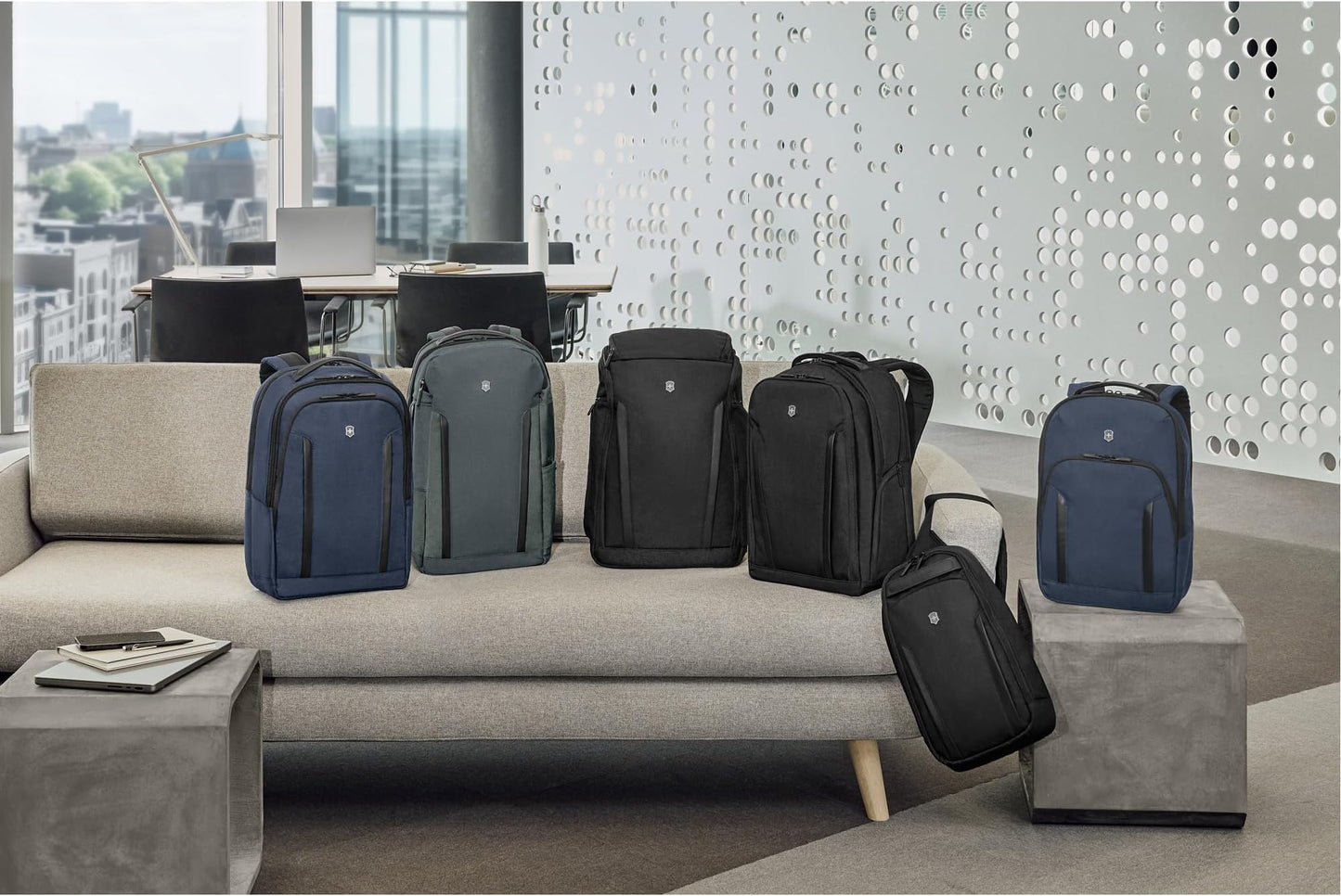 Victorinox Altmont Professional Fliptop Laptop Backpack - Tablet & Laptop Bag for Travel Accessories - Computer Backpack Includes Sleek Organizer - 26 Liters, Black