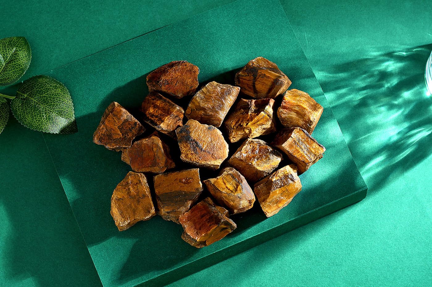 QINJIEJIE Tiger Eye Crystals Raw Stones Natural Rough Gemstones Rocks Bulk Large 0.8-1.2" Gems Reiki Fountain Rock for Tumbling Cabbing Polishing Wire Wrapping Wicca Decoration 0.9 lbs