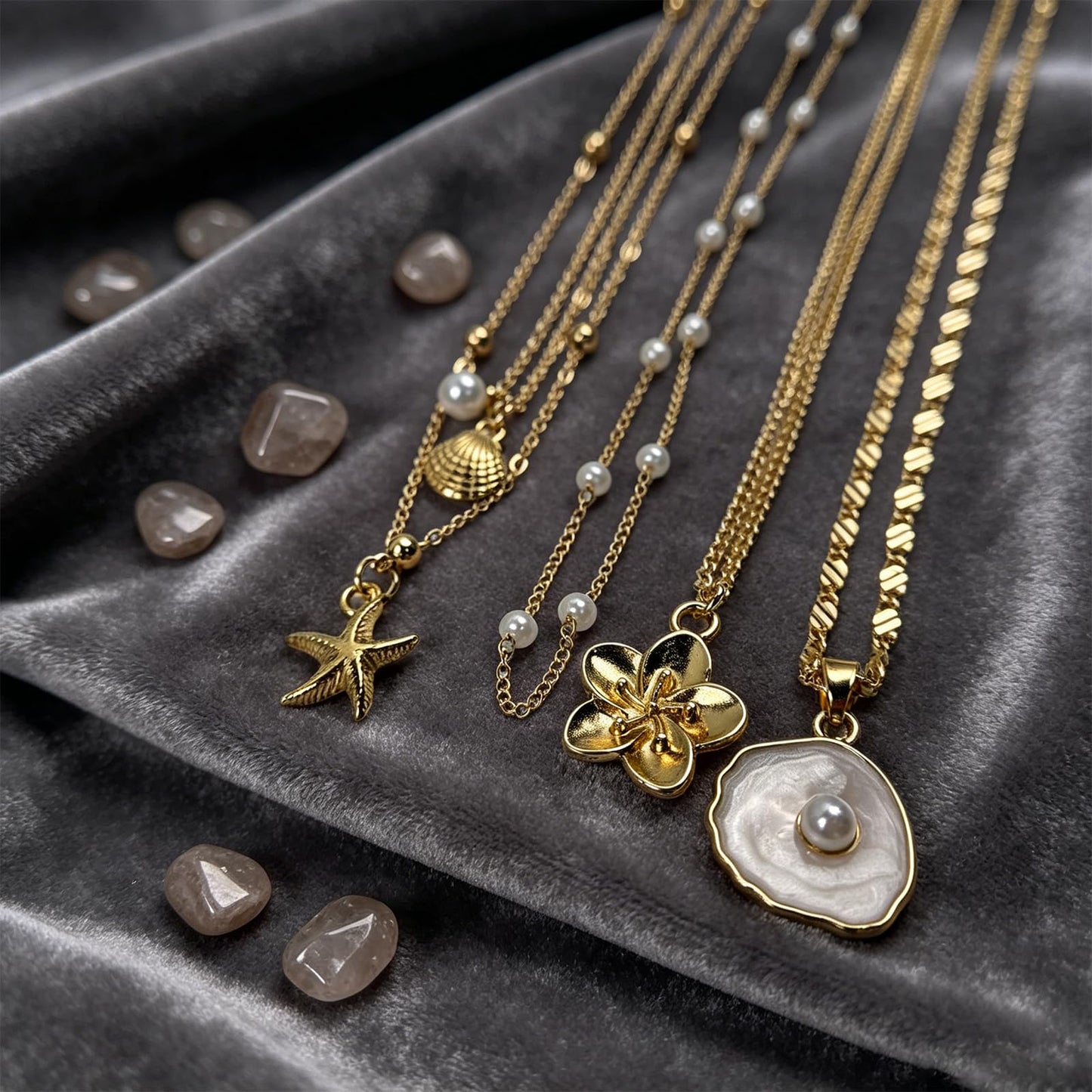 30 Pcs Seashell Starfish Jewelry Set for Women Beach Summer Vacation Jewelry Seashell Starfish Boho Layer Necklace Bracelets White Anklet Stackable Shell Starfish Rings Hair Clip Halloween Mermaid Accessories