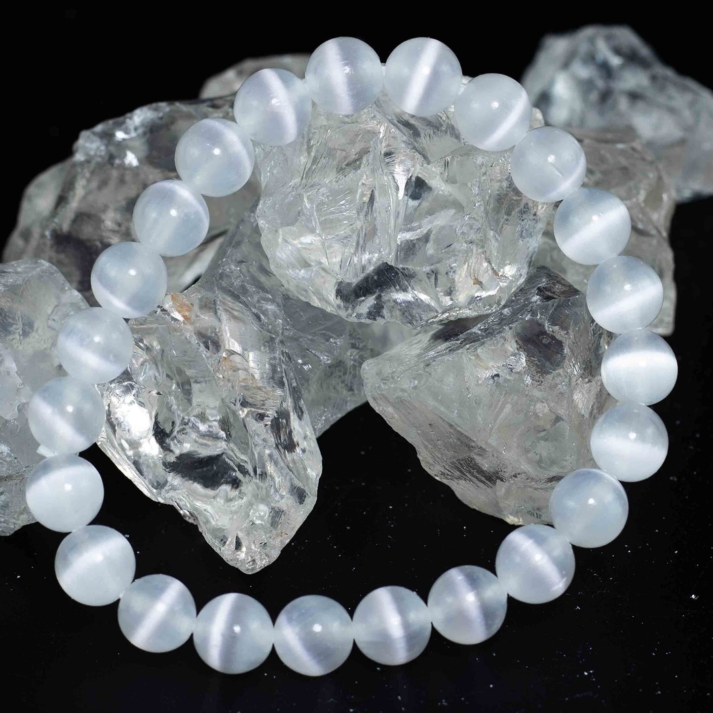 DAZCOLO 8mm Natural Gemstone Stretch Bracelet, Handmade Unisex Crystal Bracelets for Meditation, Yoga, Spiritual Healing & Positive Energy (Selenite)