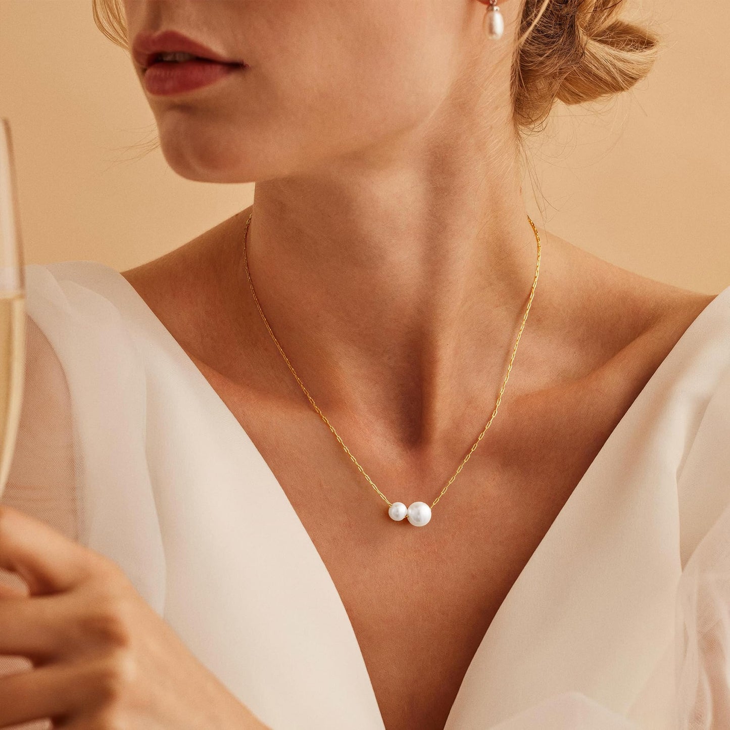 Fimhut Gold Pearl Necklaces for Women Trendy,Hypoallergenic 18K Gold Plated Dainty Necklace Simple Layered Pearl Necklaces for Women Trendy Wedding Birthday Jewelry