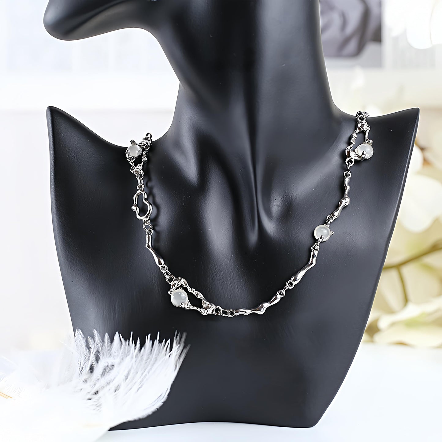 Buyongwant Y2k Irregular Necklace Moonlight Stone Splice Personalized Versatile Collar Chain Fashion Women's Pendant Silver Jewelry for Women 16.34 Inch