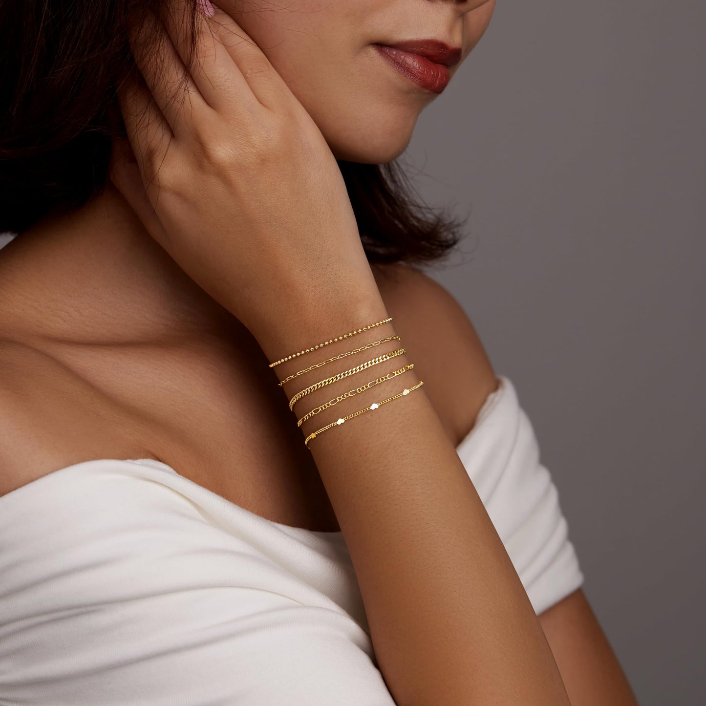 Gold Bracelets for Women Waterproof, Gold Dainty Jewelry Sets Gifts for Women, Stackable Layered Simple Thin Beaded/Cuban/Paperclip/Heart/Figaro Bracelets for Women Fashion Accessories