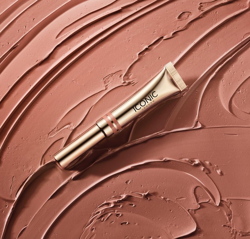 ICONIC LONDON Cloud Kiss Matte Lip Mousse | Matte Liquid Lip Colour, Cruelty-Free, Vegan Makeup, Show Off