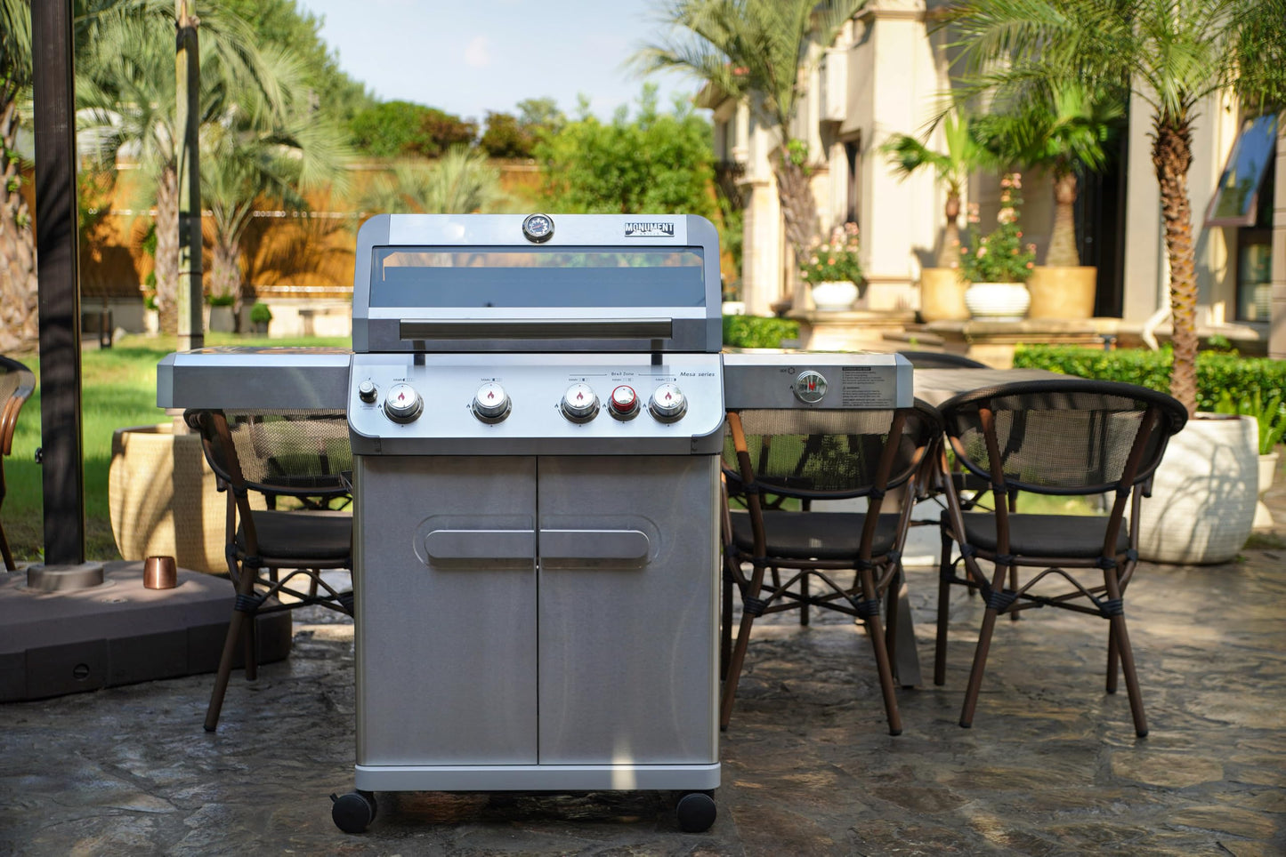 Monument Grills 4+1 Outdoor Barbecue Stainless Steel Propane Gas Grill, 4 Burners & 1 Side Burner 62,000 BTU Patio Garden Barbecue Grill with Knob Controls, Mesa415BZ