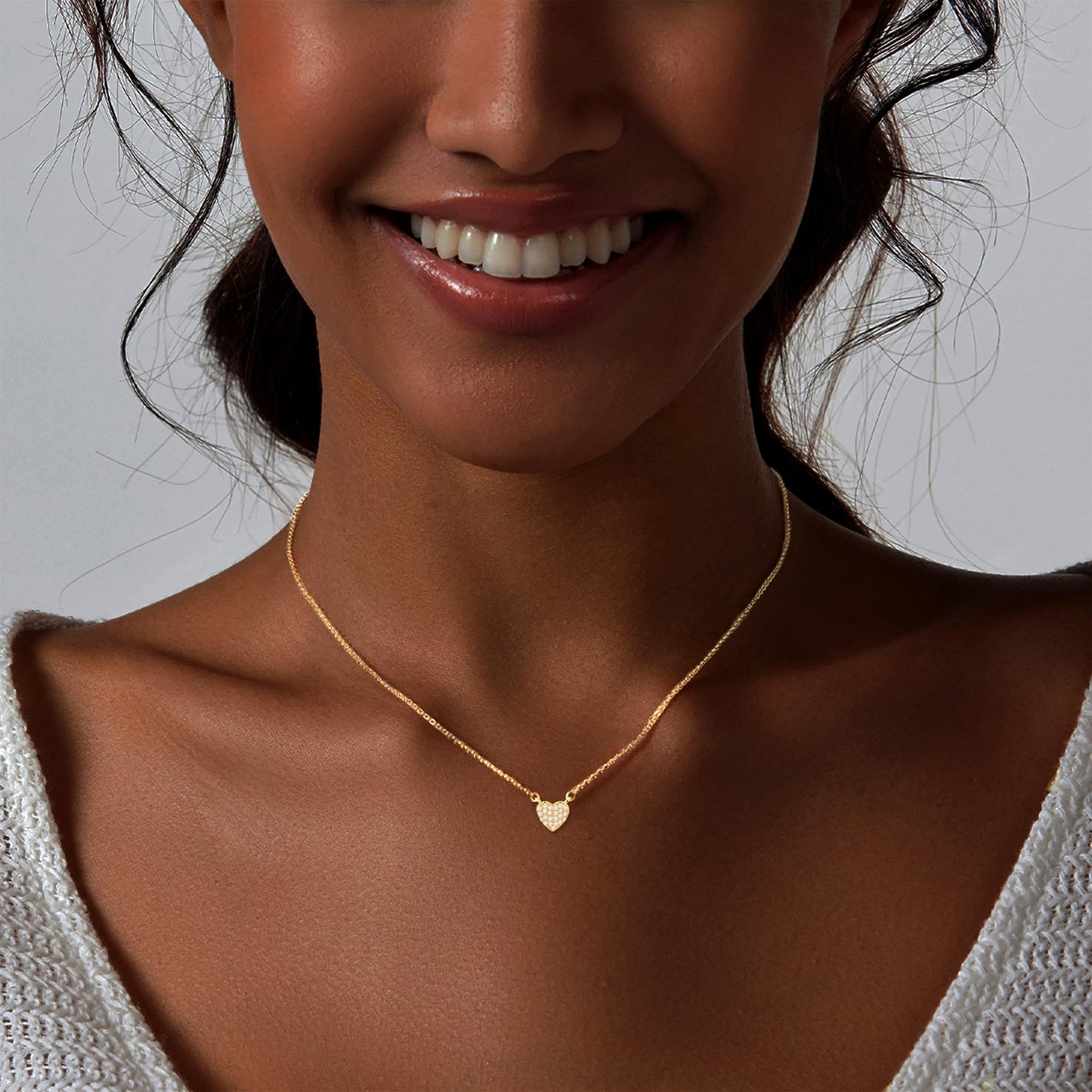 Zeffy Dainty Tiny CZ Heart Necklace 14k Gold Plated Diamond Heart Pendant Necklace Simple Cute Cubic Zirconia Choker Necklaces for Women Trendy Jewelry Christmas Birthday Gift
