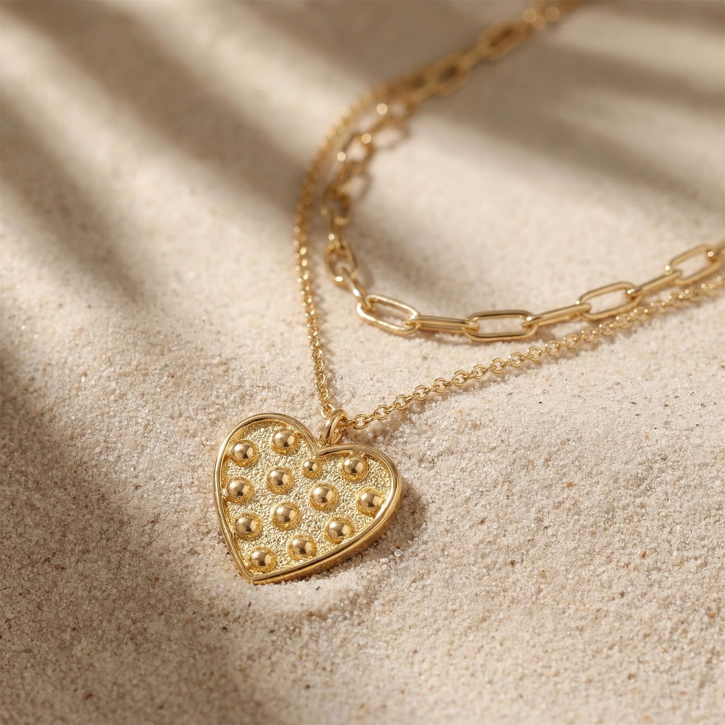 MEVECCO Gold Layered Choker Necklace for Women, 18K Gold Plated Dainty Heart Pendant Minimalist Paperclip Double Layer Necklace for Jewelry