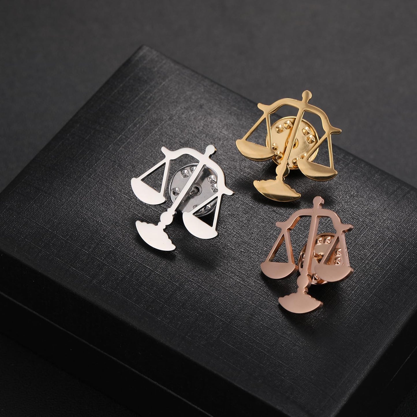 Metal Balance Badges Suit Brooch Libra Scales Brooches For Men (steel)