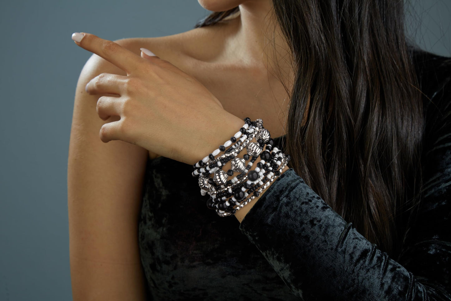 SPUNKYsoul stretch bracelet (White, Black & Silver)