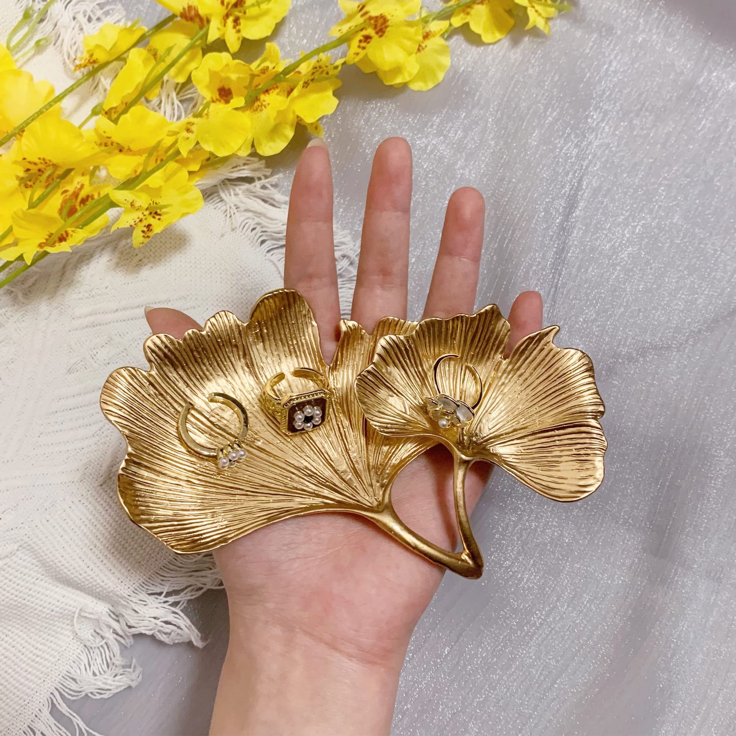 Metal Jewelry Dish, Small Leaf Shaped Ring Holder Jewelry Organizer, Trinket Dish Vanity Tray for Dresser Christmas Birthday Wedding Gifts 2-Tier Ginkgo-Gold