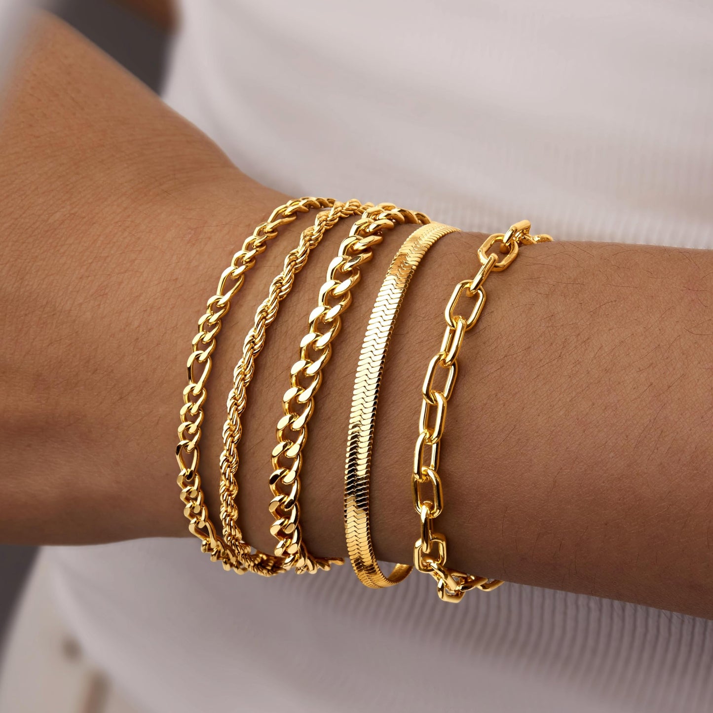 Gold Bracelets for Women 14K Gold Plated Stainless Steel Waterproof Non Tarnish, Dainty Stackable Bracelet Set for Women, 5 Pcs Layered Figaro Paperclip Herringbone Rope Cuban Chain Jewelry Birthday Gifts