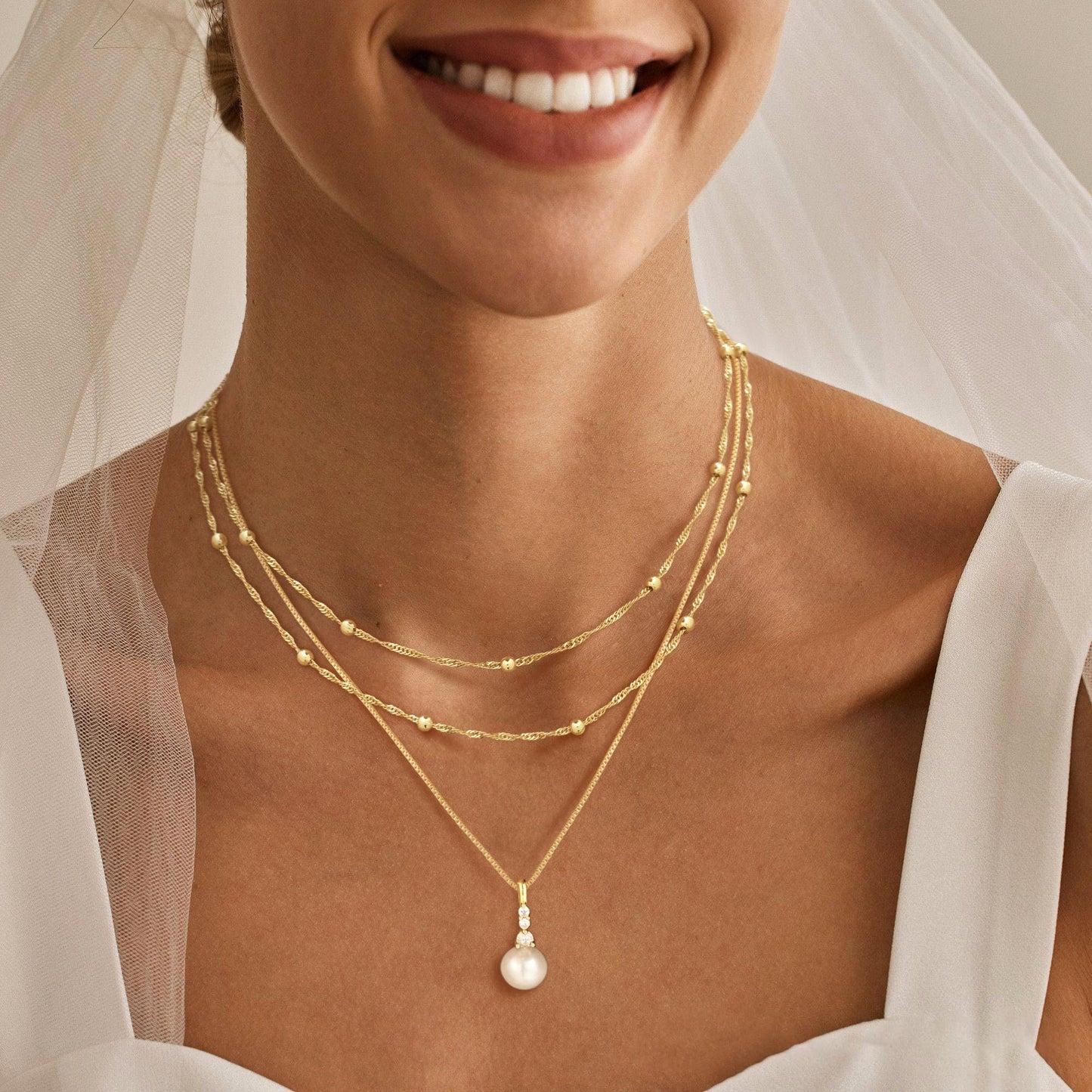 MFRYK Gold Necklaces for Women,14K Gold/Silver Plated Choker Layered Necklace Dainty Pearl Disc Cross Circle Heart Pendant Chain Stackable Necklaces, Multilayer Jewelry Set Gifts for Women