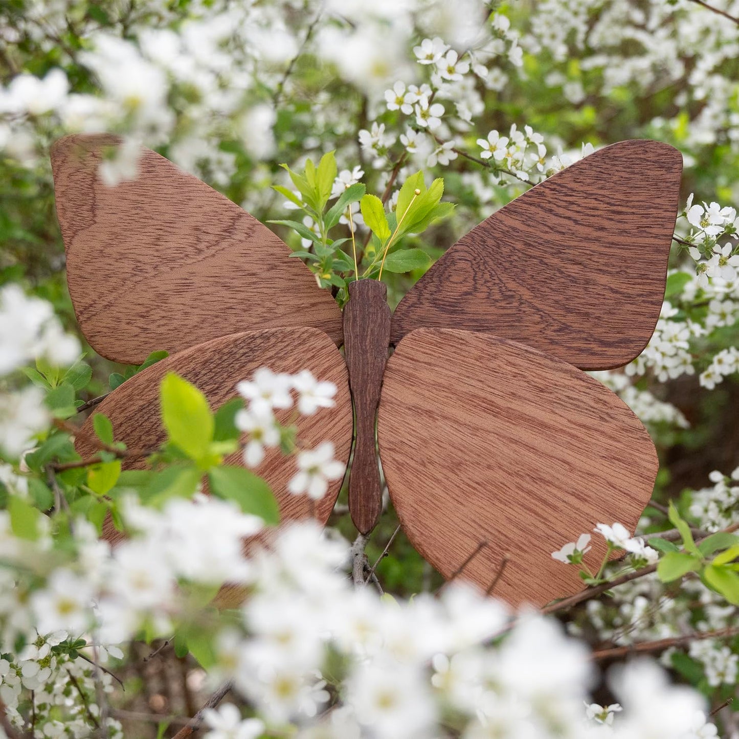 Telinego 2 Pack Handmade Wooden Butterfly Wall Art Hanging Decor Butterflies Wall Art Hanging Sculpture for Bedroom Bathroom Living Room Butterfly Home Decoration for Kids Baby Nursery Room Decor (Brown+Beige)