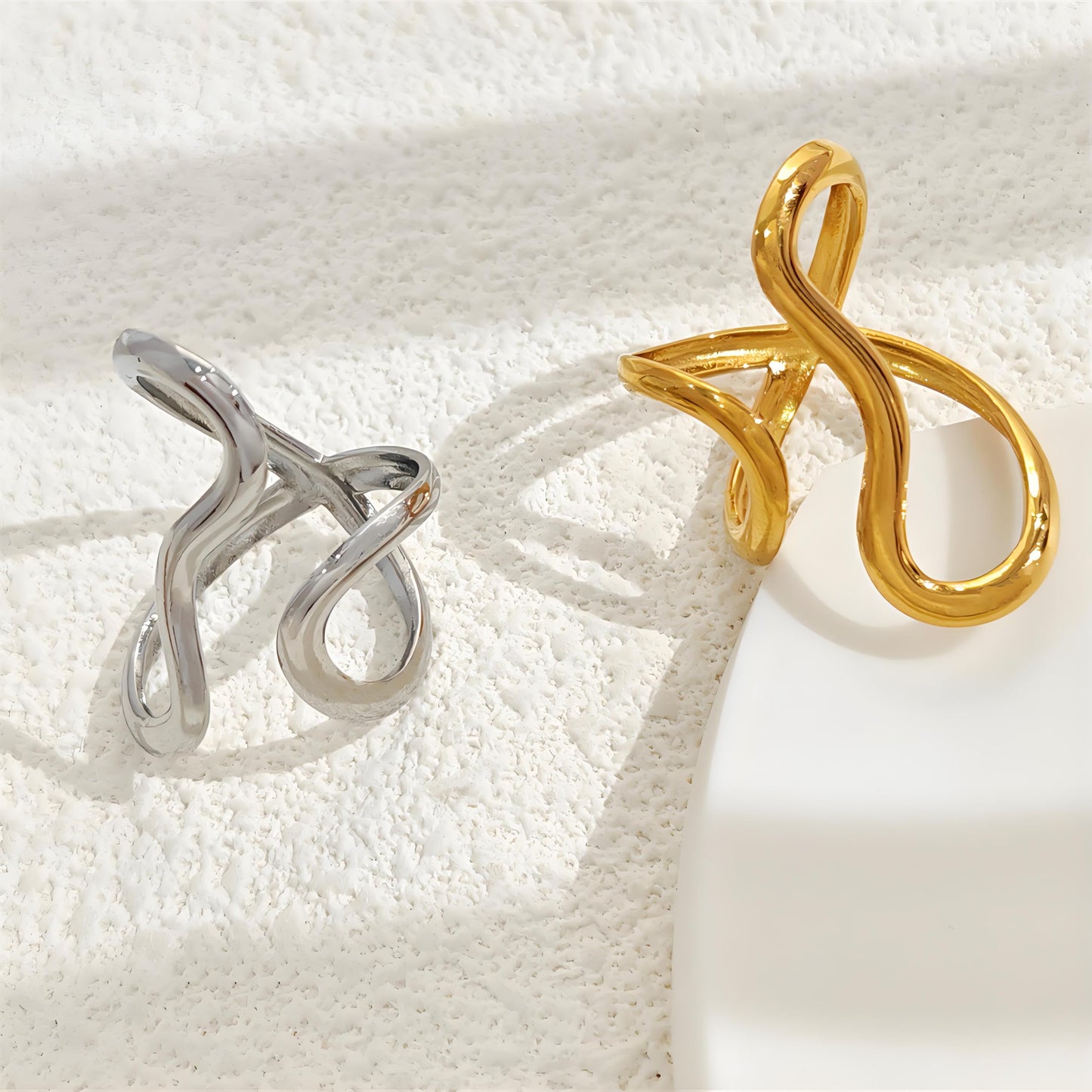 AIETUE Chunky Rings For Women, Gold Silver Thumb Ring Asymmetrical Wavy Curve Ring Adjustable Non Tarnish Dainty Stainless Steel New Year Anniversary Birthday Jewelry Gift (Gold+Silver)