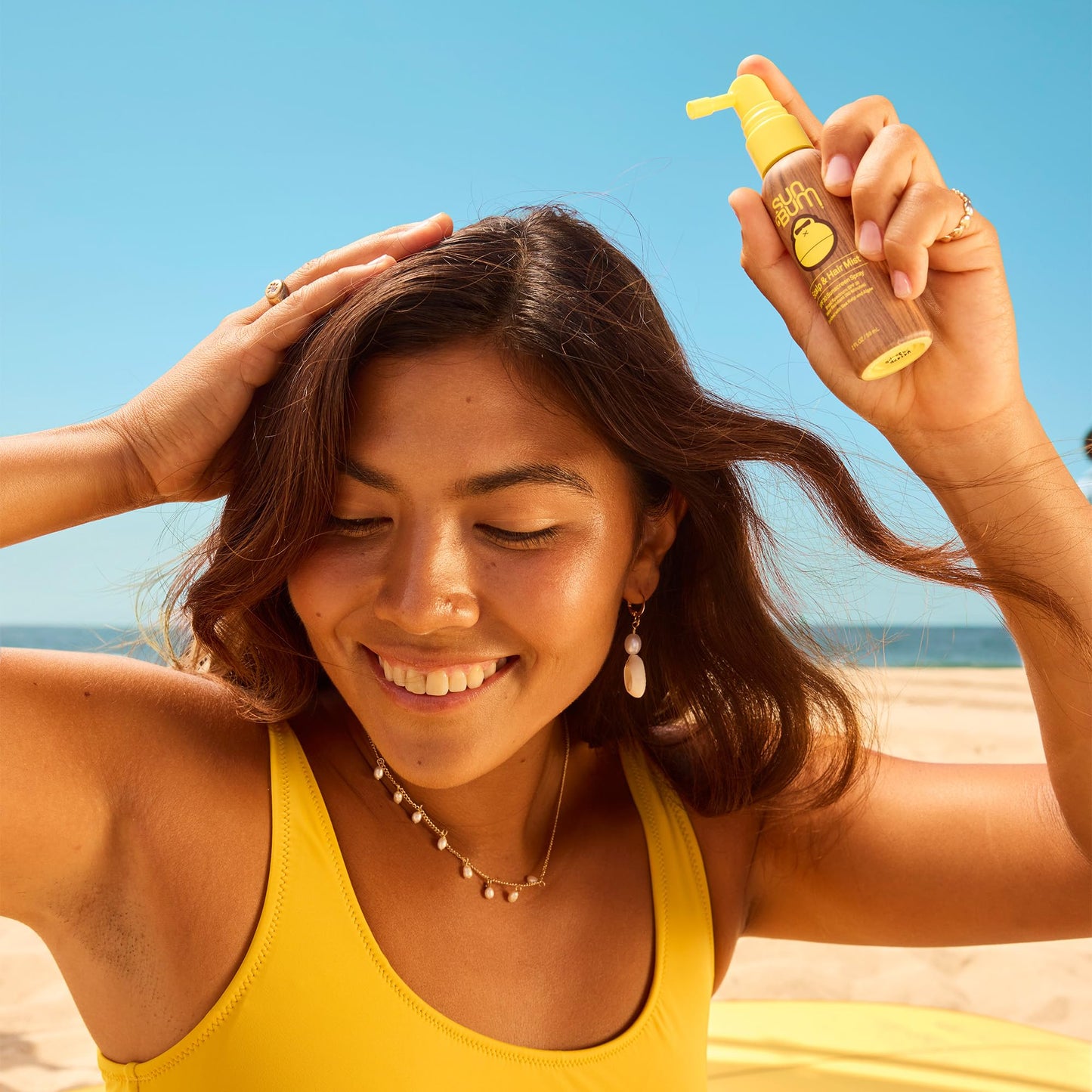 Sun Bum Original SPF 30 Sunscreen Scalp and Hair Mist - Hawaii Act 104 Compliant (Octinoxate & Oxybenzone) - Vegan - Broad Spectrum UVA/UVB Sunscreen Spray with Vitamin E - 2 oz