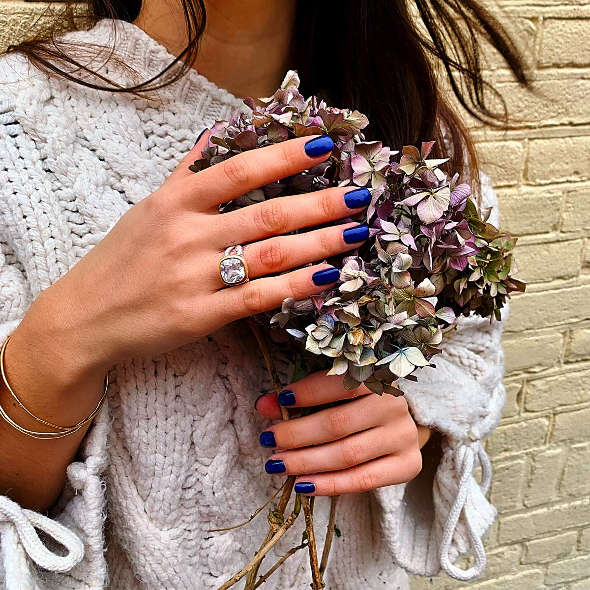 UNY JEWEL Twisted Cable Wire Two Tone Cusion Cut CZ Statement Ring Designer Inspired Fashion Love Antique Women Jewelry Gift (Peridot, 7)