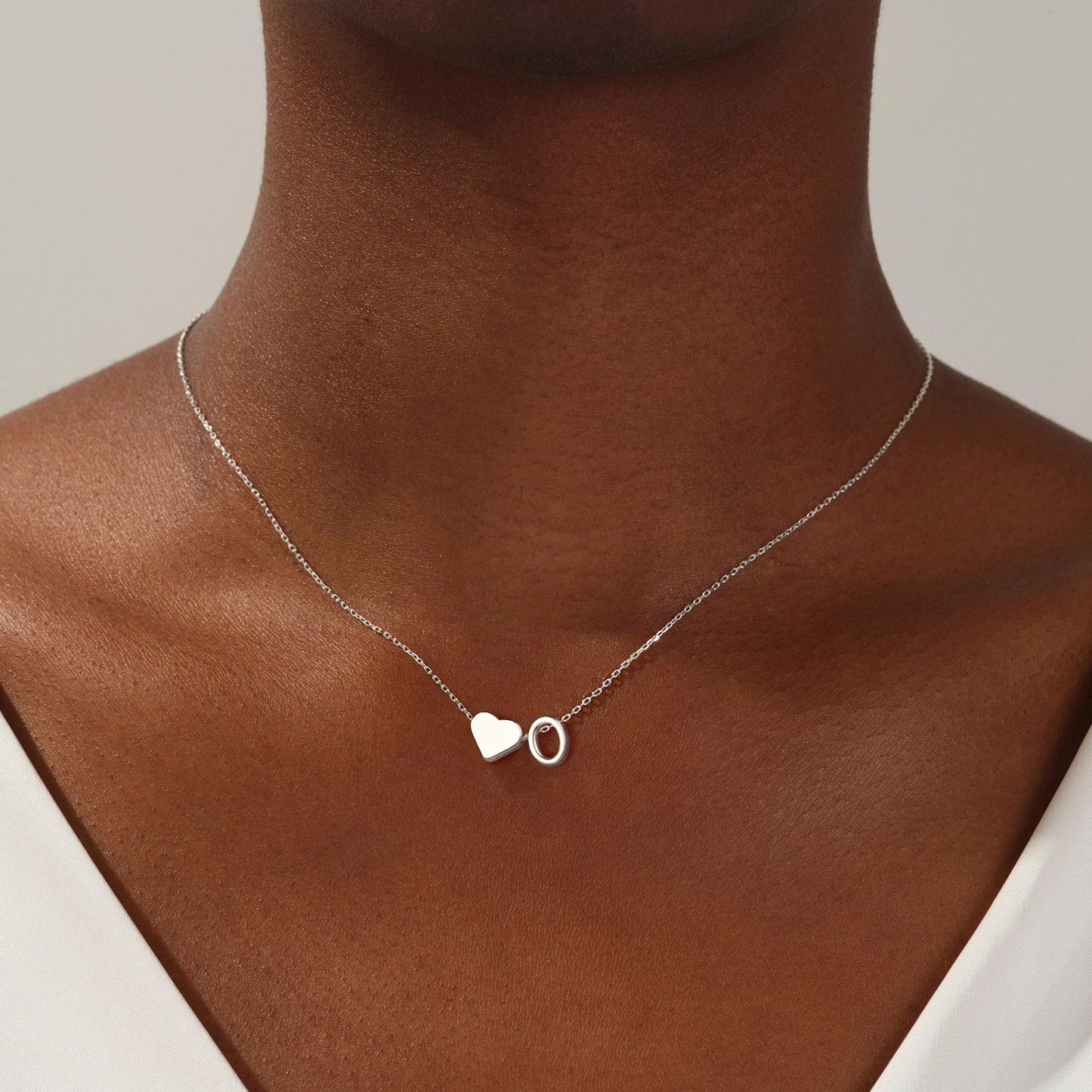 Turandoss Heart Initial Necklace for Women, Heart Initial O Dainty Necklaces Tiny Silver Necklaces Birthday Gifts for Women Jewelry