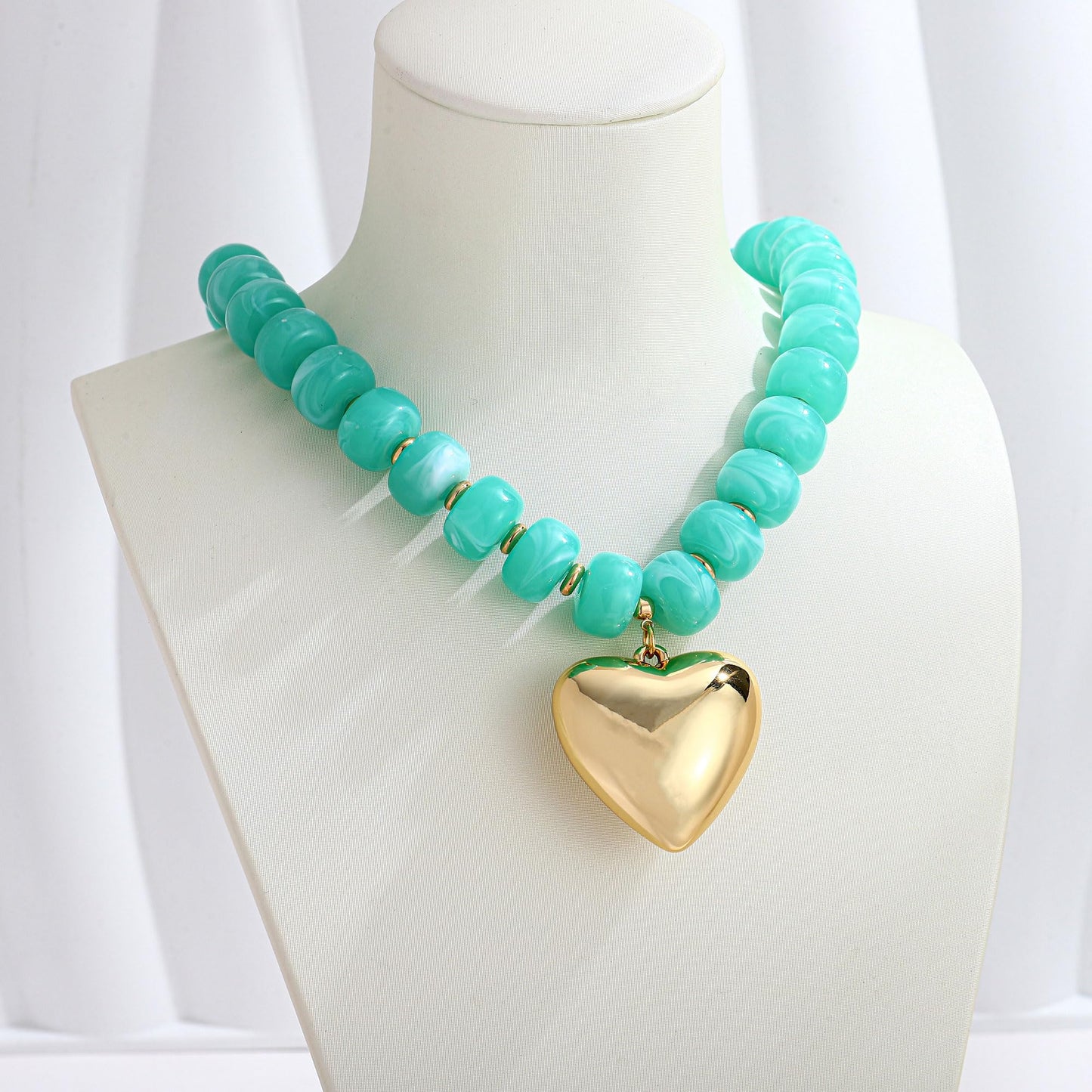 ENSKEFEN Heart Necklace for Women Boho Lake Blue Resin Beaded Choker Gold Heart Pendant Necklaces Fashion Chunky Statement Necklace Acrylic Jewelry