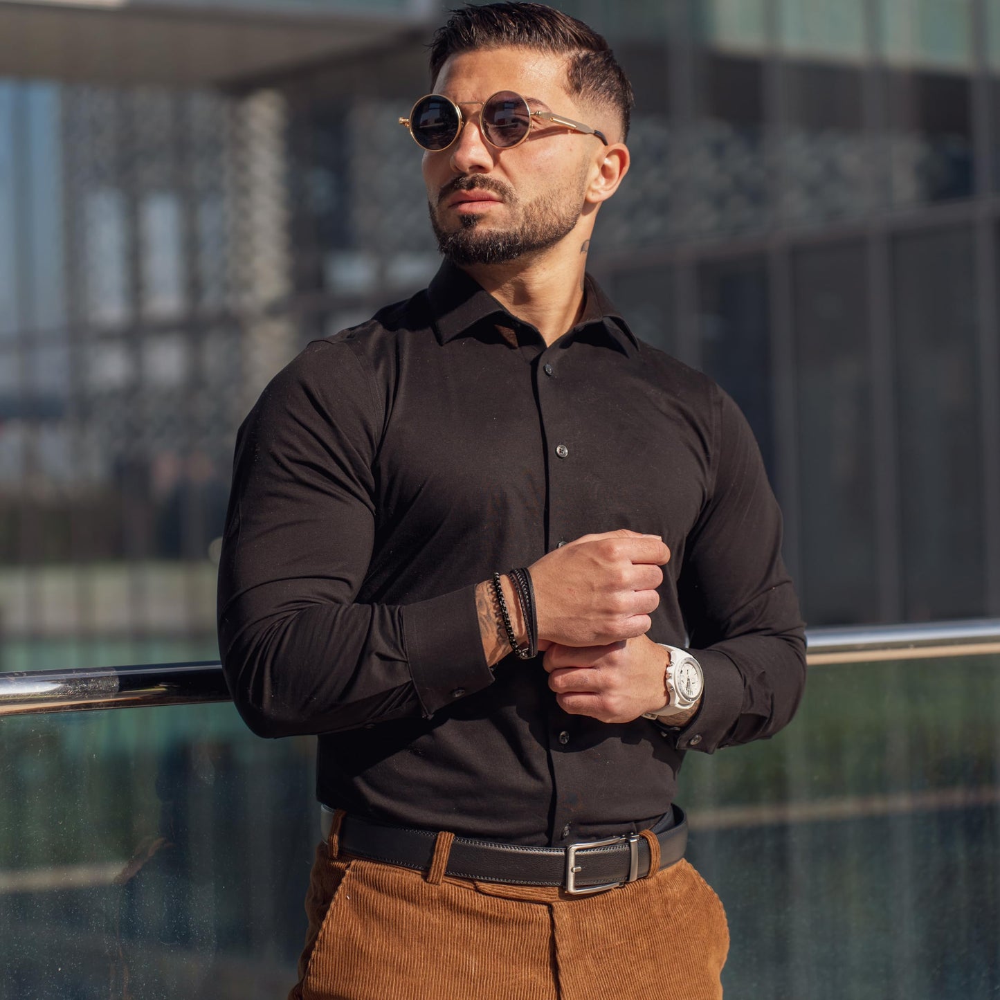 SERASAR Pulsera de cuero negro para hombre 23cm negra Hombres Caja regalo genuino Trenzado Multicapa Abrigo Pulseras masculinas Joyas magnéticas