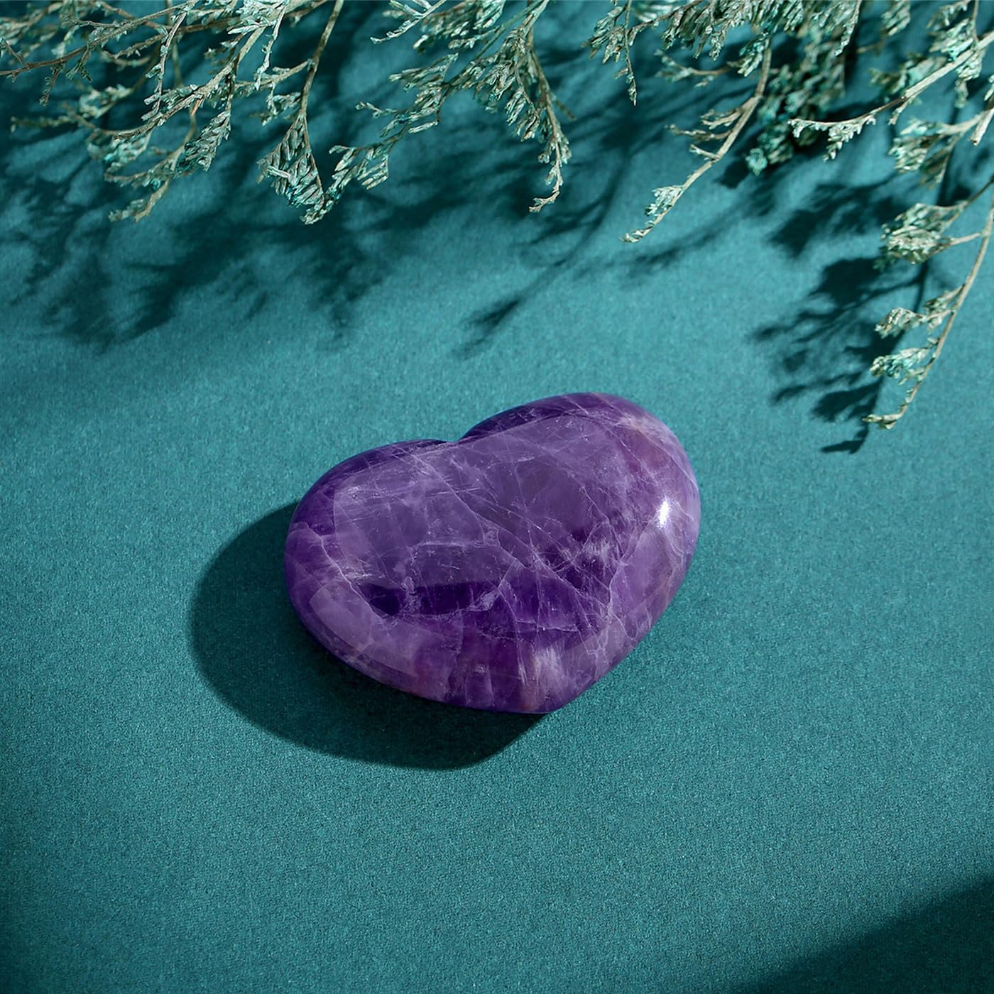 MAIBAOTA 45 mm Amethyst Crystal Rock Large Heart Stone Healing Crystals Gifts for Women Natural Reiki Gemstone Polished Heart Shaped Rocks Meditation