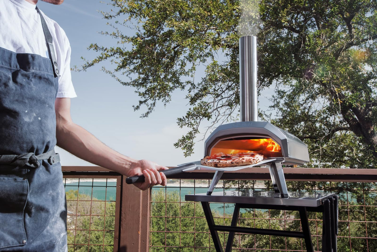 Ooni Karu 12 Multi-Fuel Outdoor Pizza Oven – Reaches 950°F and Cooks 12 Inch Pizzas and More in 60 Seconds - Portable Wood and Gas Grill with Pizza Stone, Dual Fuel Ooni Pizza Oven