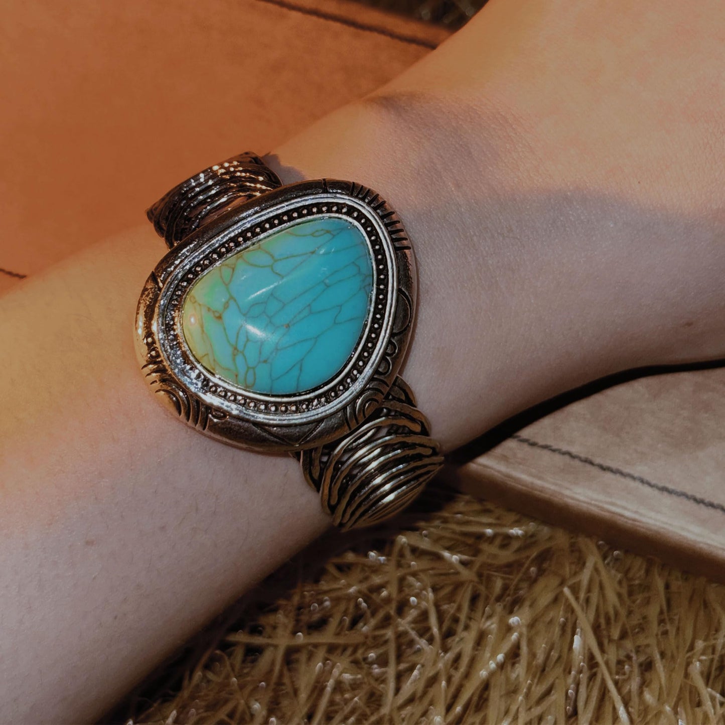 Montana West Rustic Couture's Jewelry Western Turquoise Cuff Bangle Bracelets Bohemian Vintage Elastic Bracelet for Women Cowgirl RCW-1006TQ