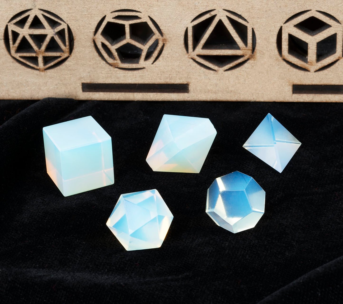 Crocon Opalite 5Pcs Platonic Solids Crystal Geometry Set, Platonic Solids Sacred Geometric Stones for Meditation Reiki Balancing Healing Chakra Stone Cleansing Spiritual Good Luck (15-20 mm)