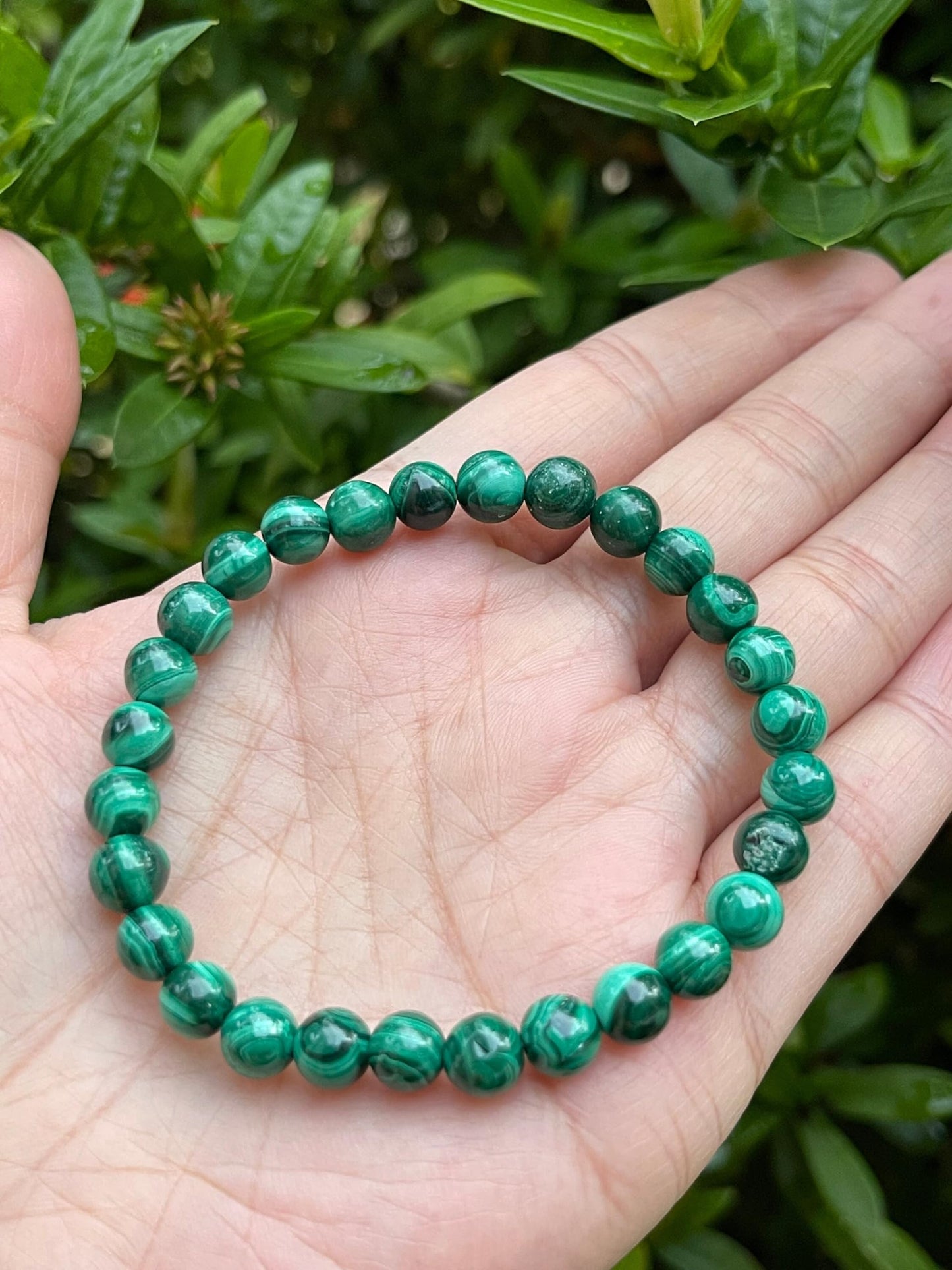 GAF TREASURES Malachite Crystal Bead Bracelet 7-8mm, Genuine Malachite Stretch Gemstone Bracelet, Healing Crystal Bracelet, Gift for Men & Women (1)