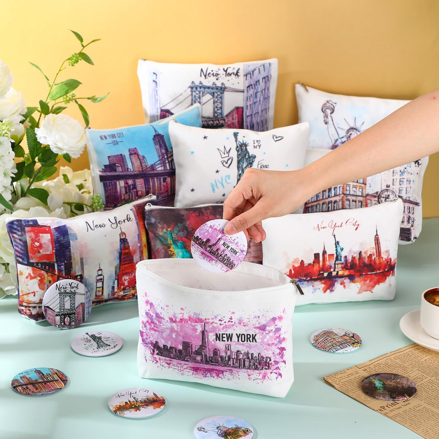 Bulyoou 36 Set New York Souvenirs Gifts Bulk City Cosmetic Bag Nyc Makeup Mirrors Souvenirs from USA Women New York Makeup Bag Birthday Party Favors Trip Journey Gifts for Friend Sisters