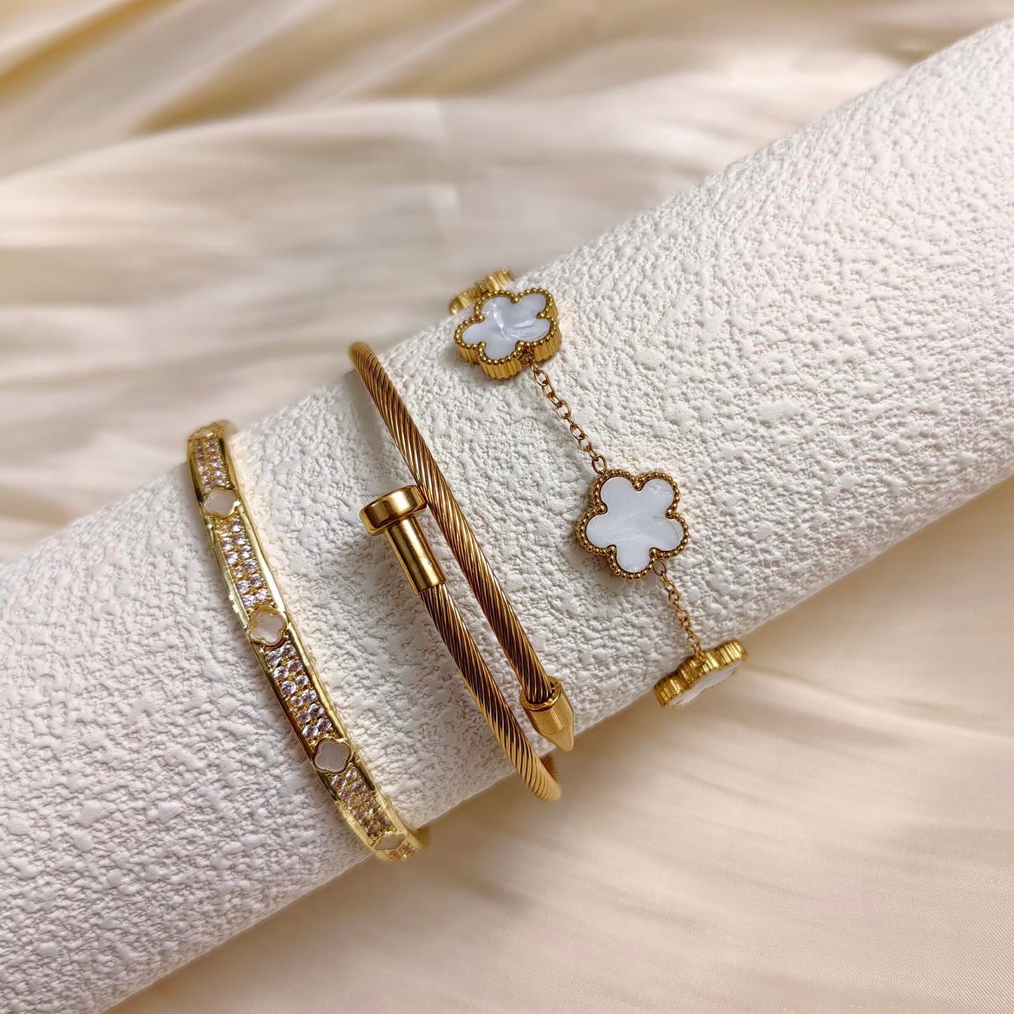 Nail Bracelets set for Women 3Pcs Stackable Love Bangle 18K Gold Plated Clovers Bracelet Floral Bracelet Set Trendy Gifts for Women (White)