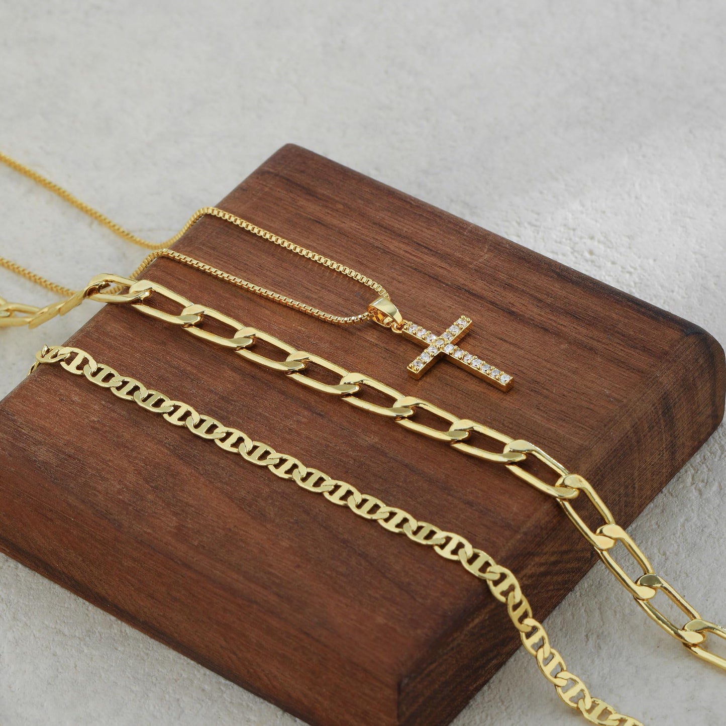Kyerlyn Cross Necklace for Women,Stackable Stacked Stacking Layering Layered Necklaces Set Dainty 14 K Gold Paperclip Box Flat Mariner Chain Pendant CZ Simple Jewelry Gif t
