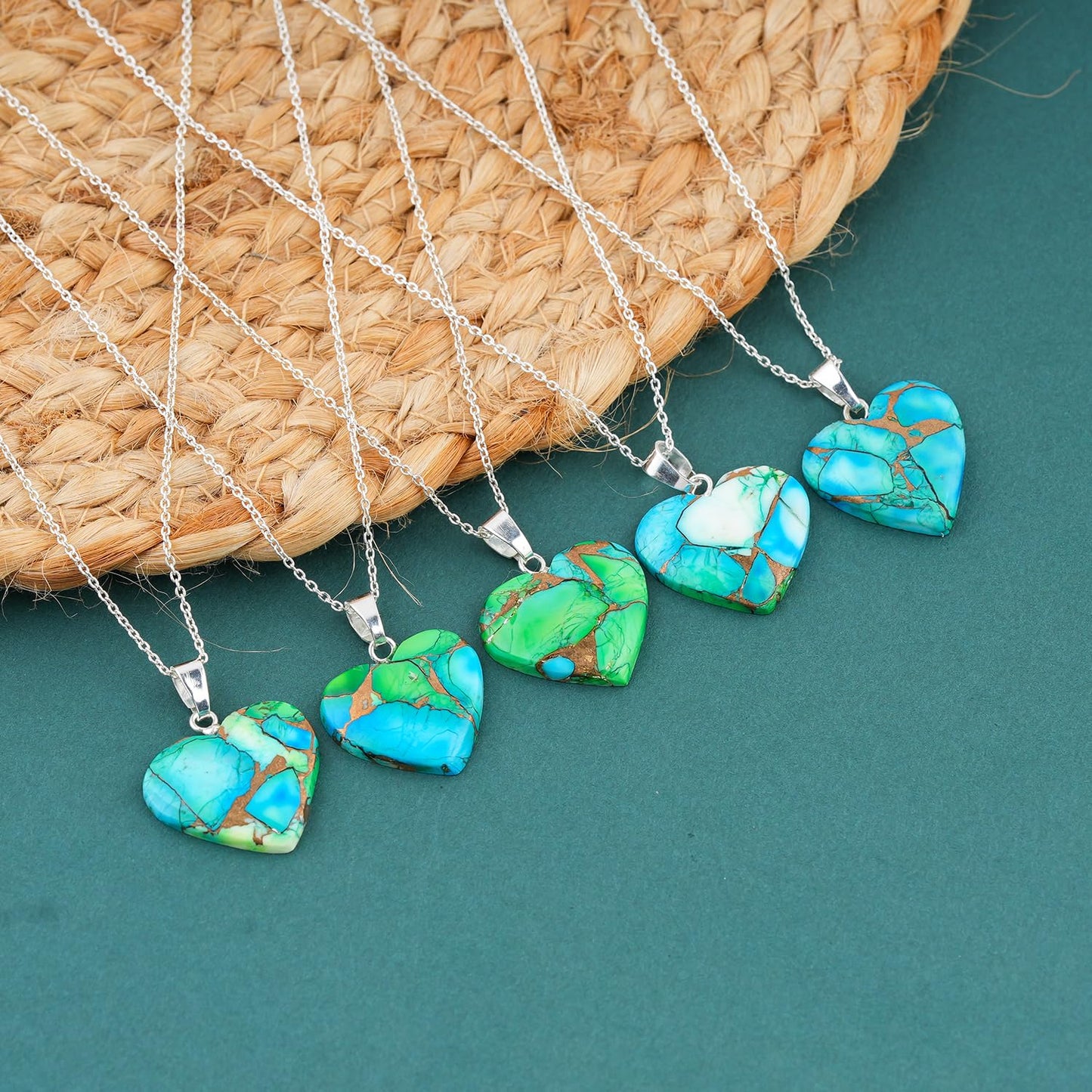 Yashee Natural Green Oyster Turquoise Heart Shape Crystals Pendant Necklace, Chakra Energy Healing Gemstone, Real Crystal, Top Grade, Dainty Beautiful Women Simple Jewelry