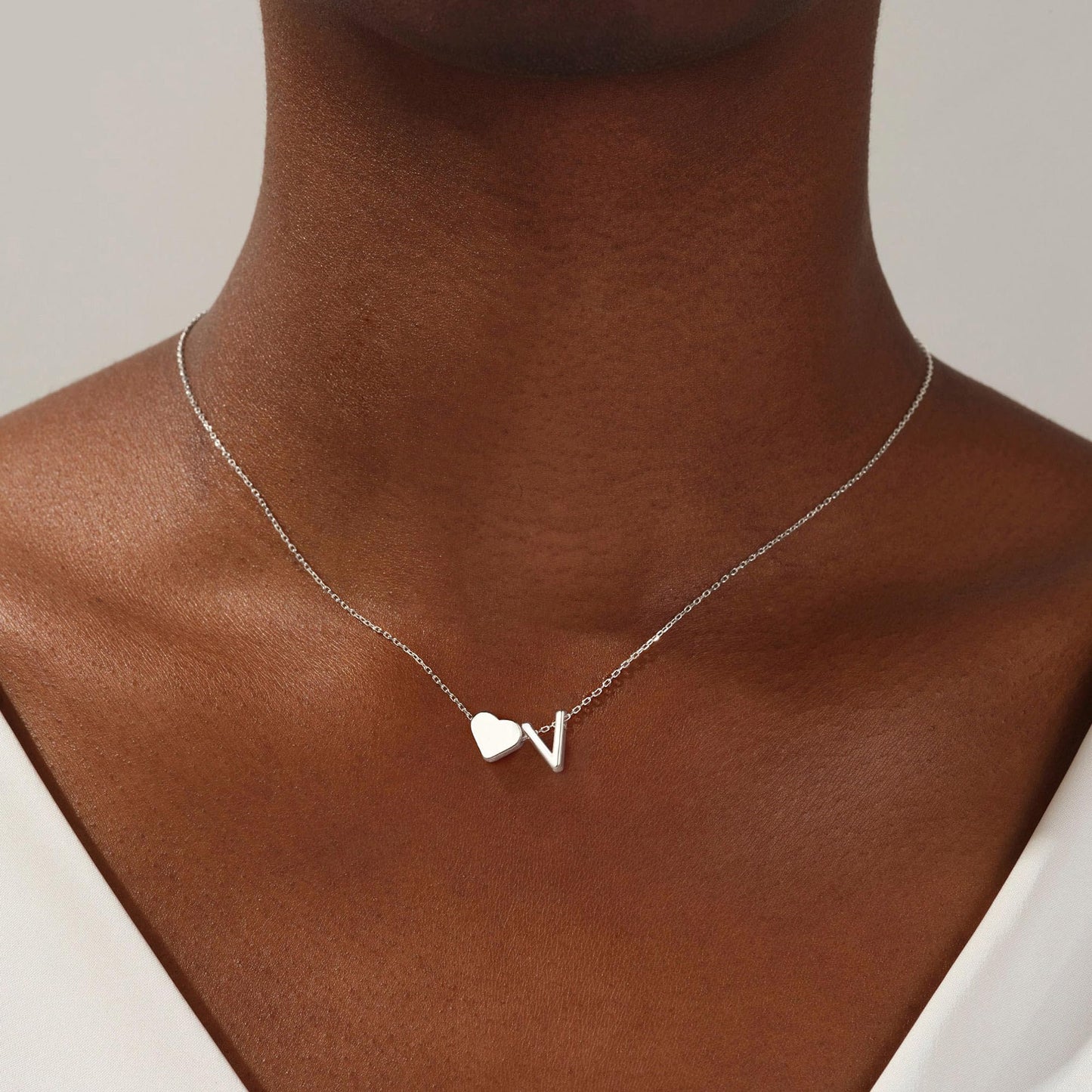 Turandoss Heart Initial Necklace for Women, Heart Initial V Dainty Necklaces Tiny Silver Necklaces Birthday Gifts for Women Jewelry