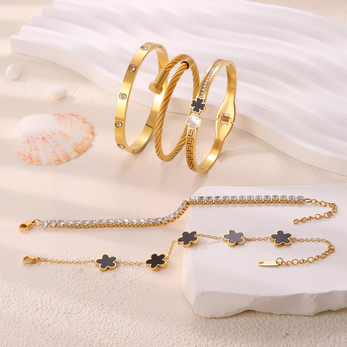 Camhanno 18K Gold Plated Bracelet Set for Women, Stainless Steel Bangle Set with Four Leaf Clover, Crystal Rhinestone Lucky Charm Jewelry, 5-Piece (Black Clover Bracelet Collection)