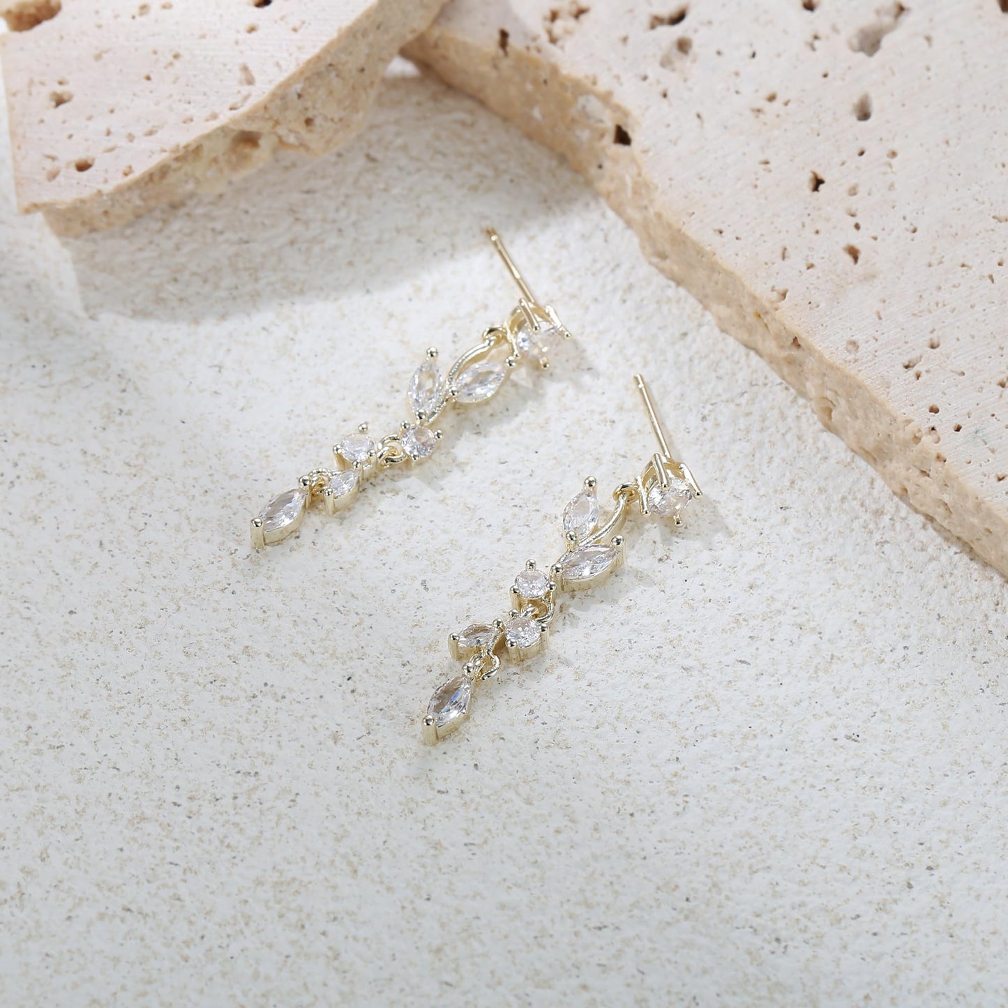 FANZE Marquise Cubic Zirconia Wedding Earrings for Women Brides Bridesmaids, Crystal Dangle Drop Gold Earrings for Women Jewelry Gifts