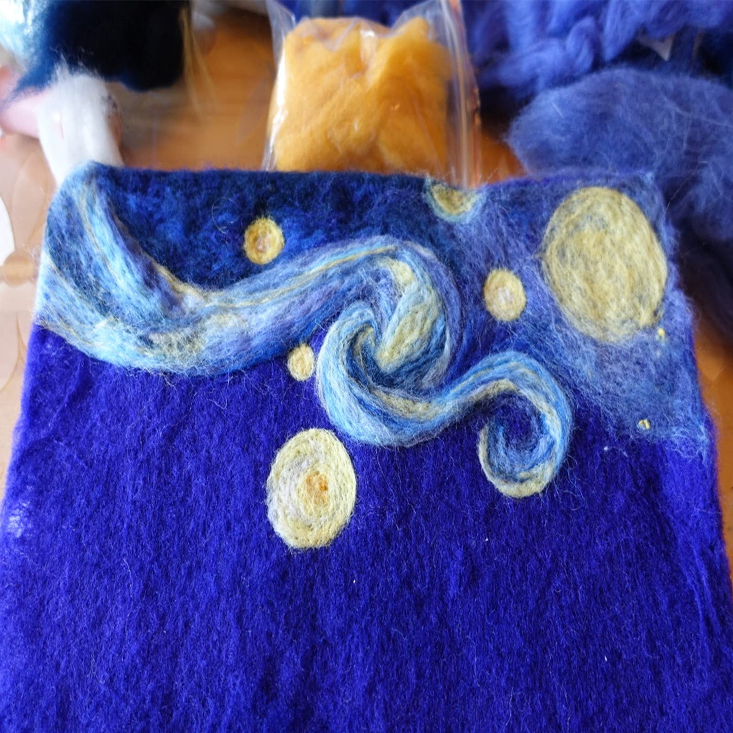 WEICIM Wet Felting Tool/Wooden Wet Felting Tool/Fulling Block, Contains 60 g Needle Felting Wool Roving Bag,Great for Working on Seams, Flat Felt, Shaping Your Felt Hats/Felted Slippers