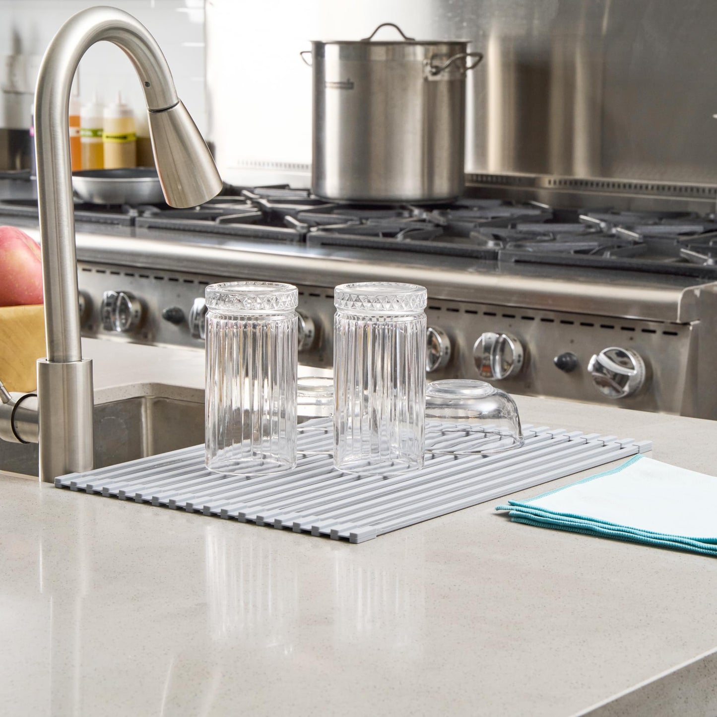 Restaurantware 16.93 x 12.99 Inches Stainless Steel Drying Rack - 12 Count - Clean Tek Professional Dish Drainer, Roll-Up, Non-Slip - Space-Saving Over-The-Sink Rack - Silicone Coated Gray