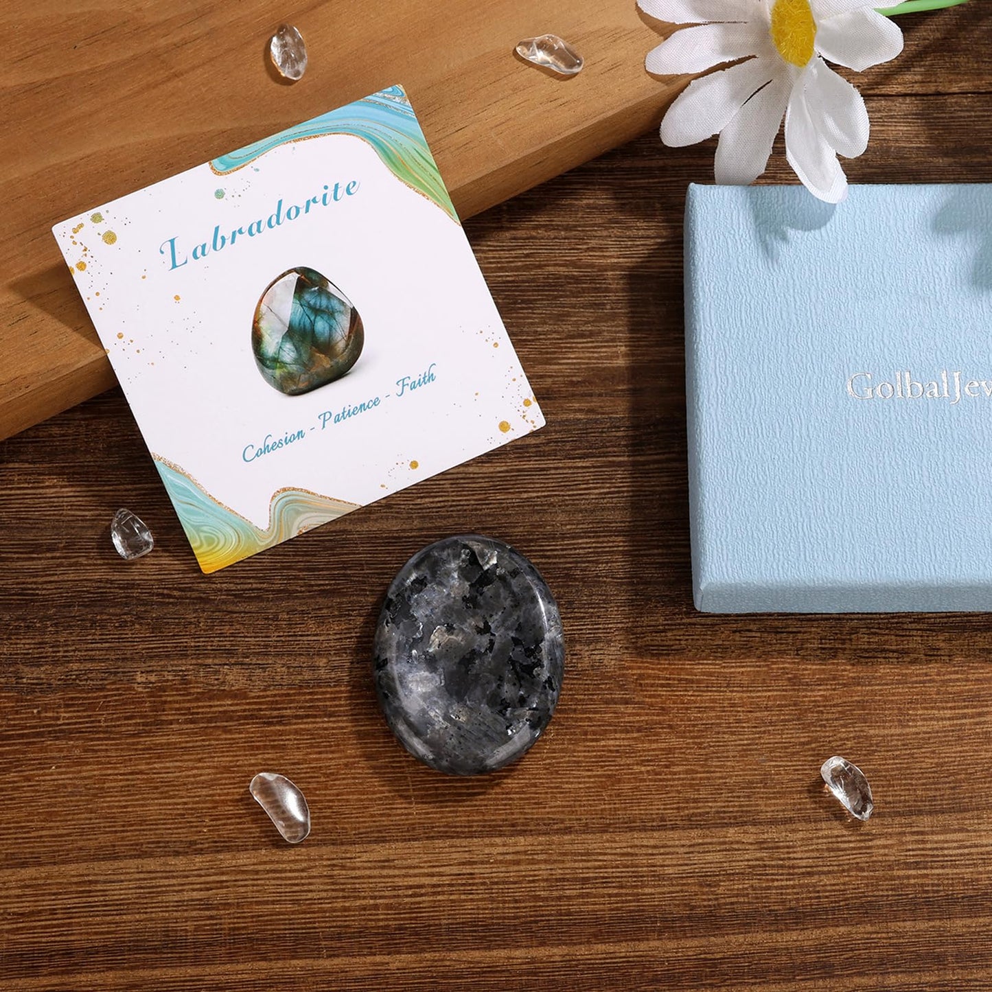 GolbalJew Labradorite Thumb Worry Stone for Anxiety Healing Crystals Sets, Hand Carved Crystals and Healing Stones, Meditation Crystal Reiki Natural Relax Palm Stone for Anxiety Therapy Relief