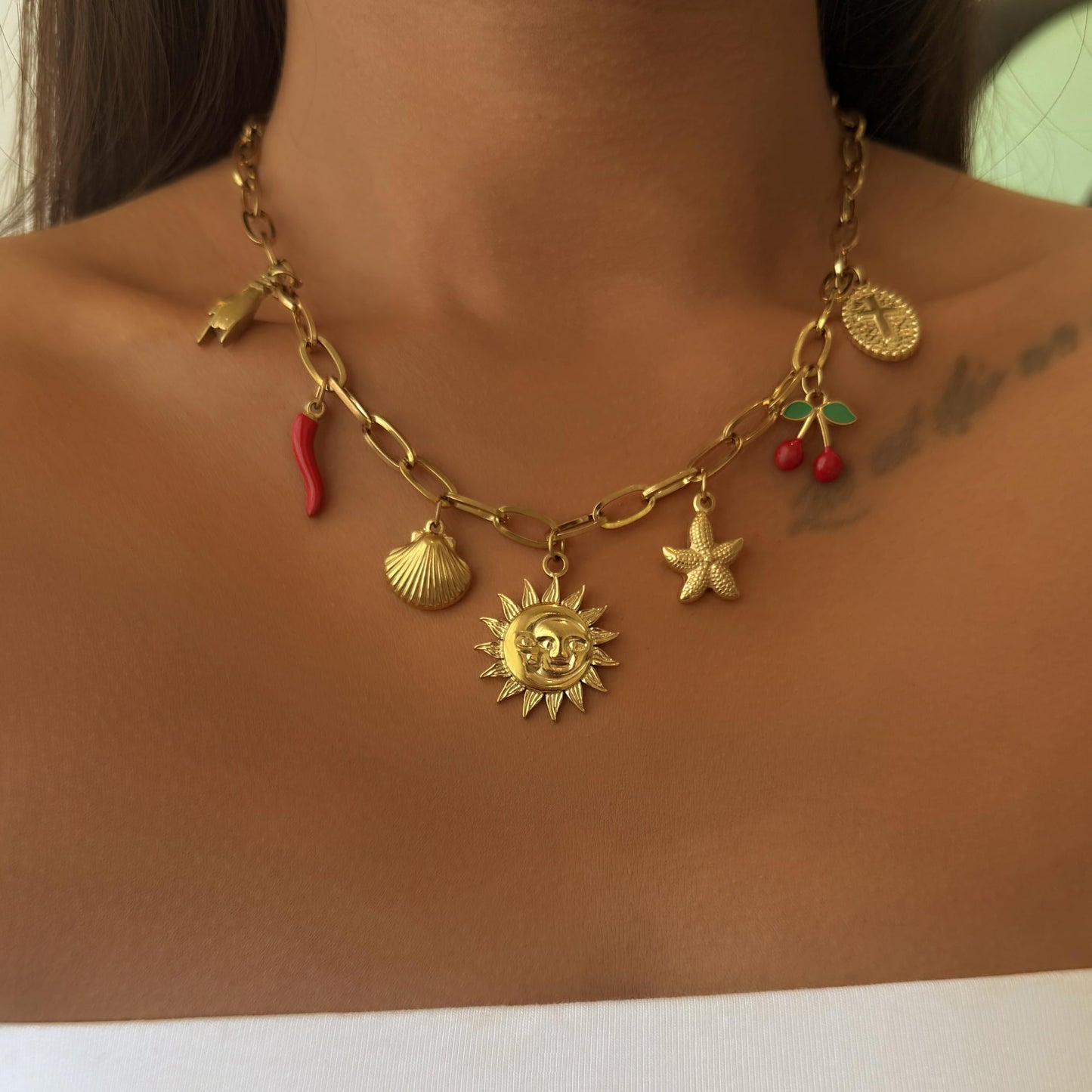 Trendy Stainless Steel Gold Plated Charm Necklace with Heart Pearl Pepper Conch Ceramic Pendant Necklace for Women Collares Chokers Jewelry (Sun Necklace)