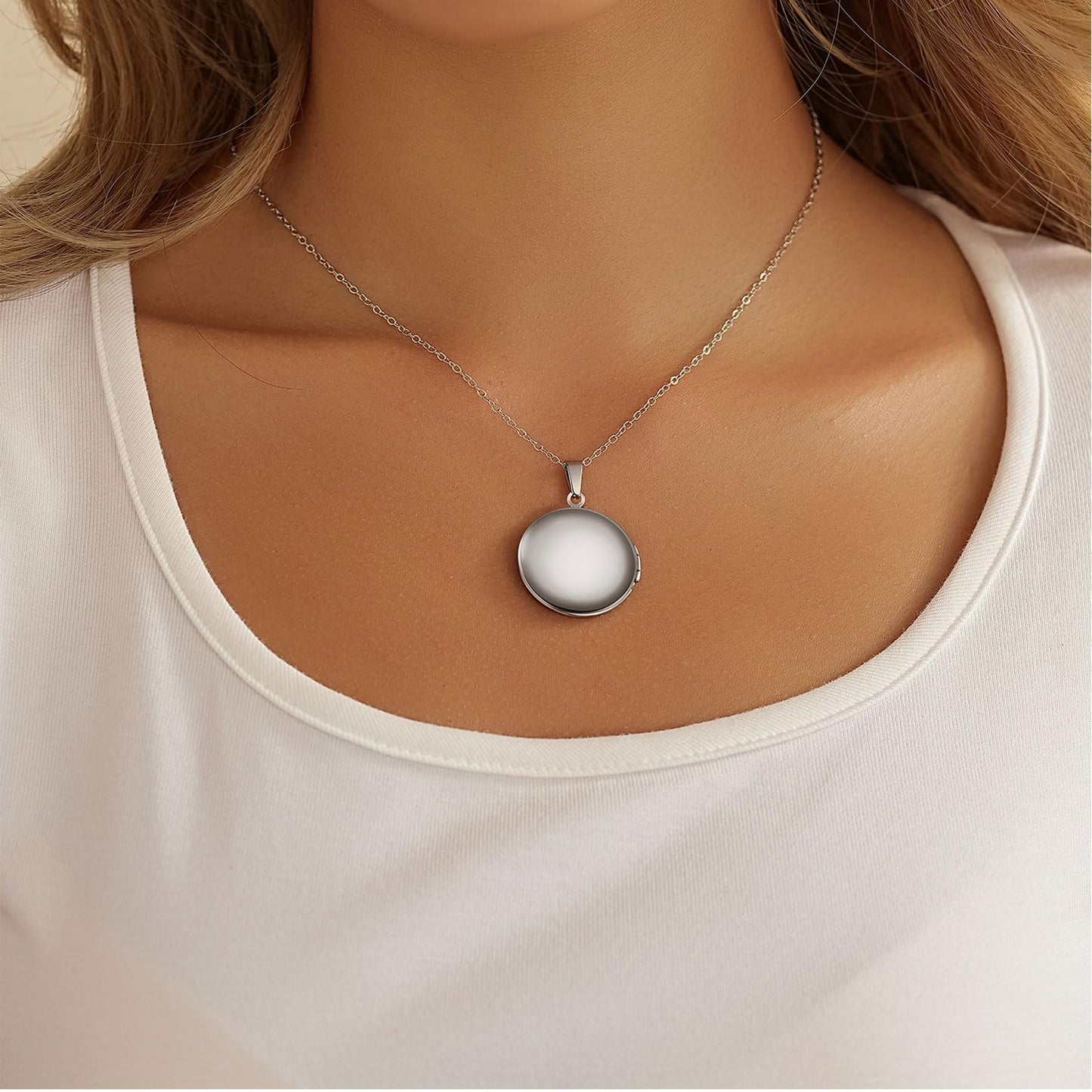 PHOCKSIN Round Locket Necklace for Women with Picture Silver Circle Photo Necklace For Girlfriend Mothers Day Gifts for Women