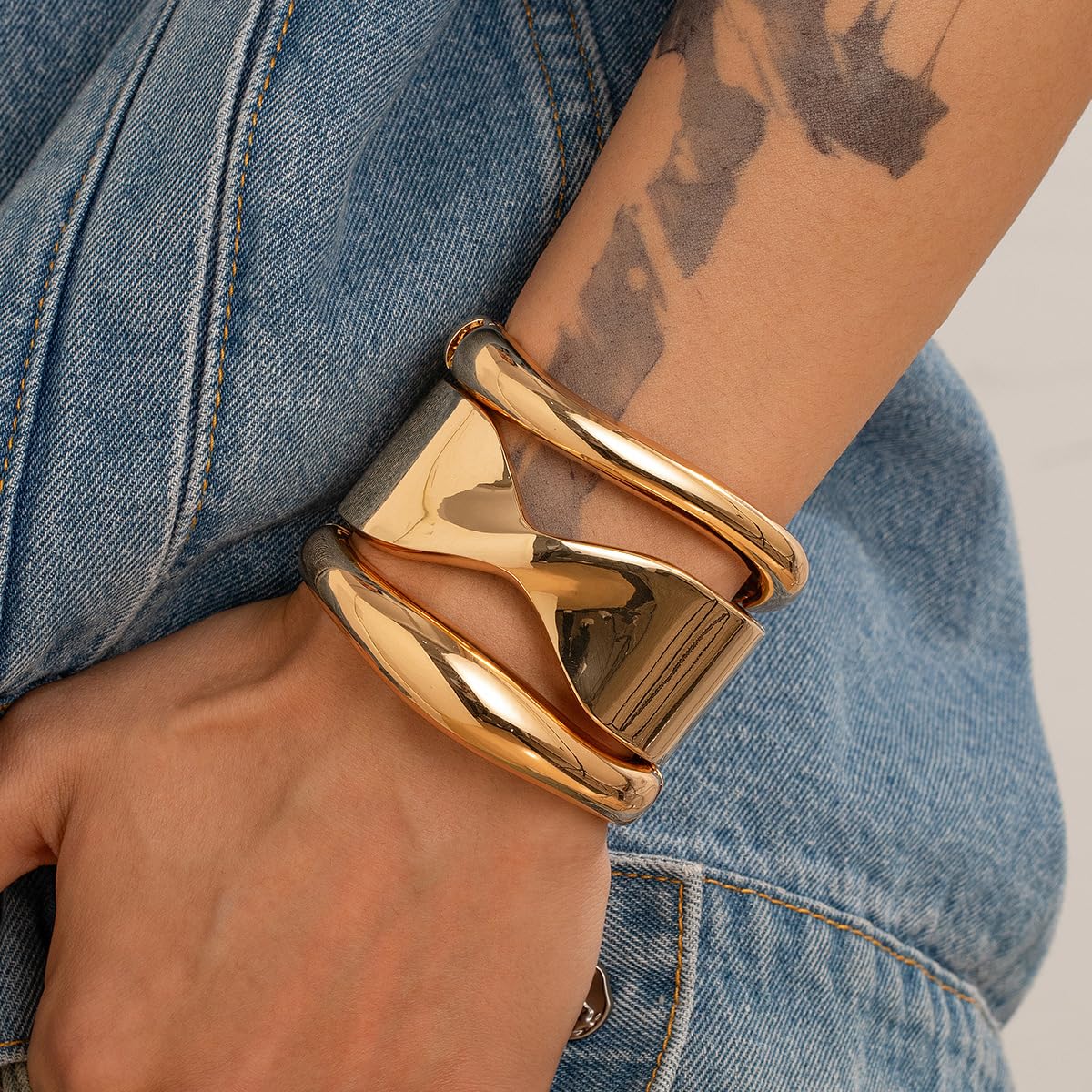 ALEXTINA Chunky Bracelets for Women Trendy Stuff Fashion Cuff Bracelet Stackable Bracelet Wrist Cuffs Christmas Gifts for Women